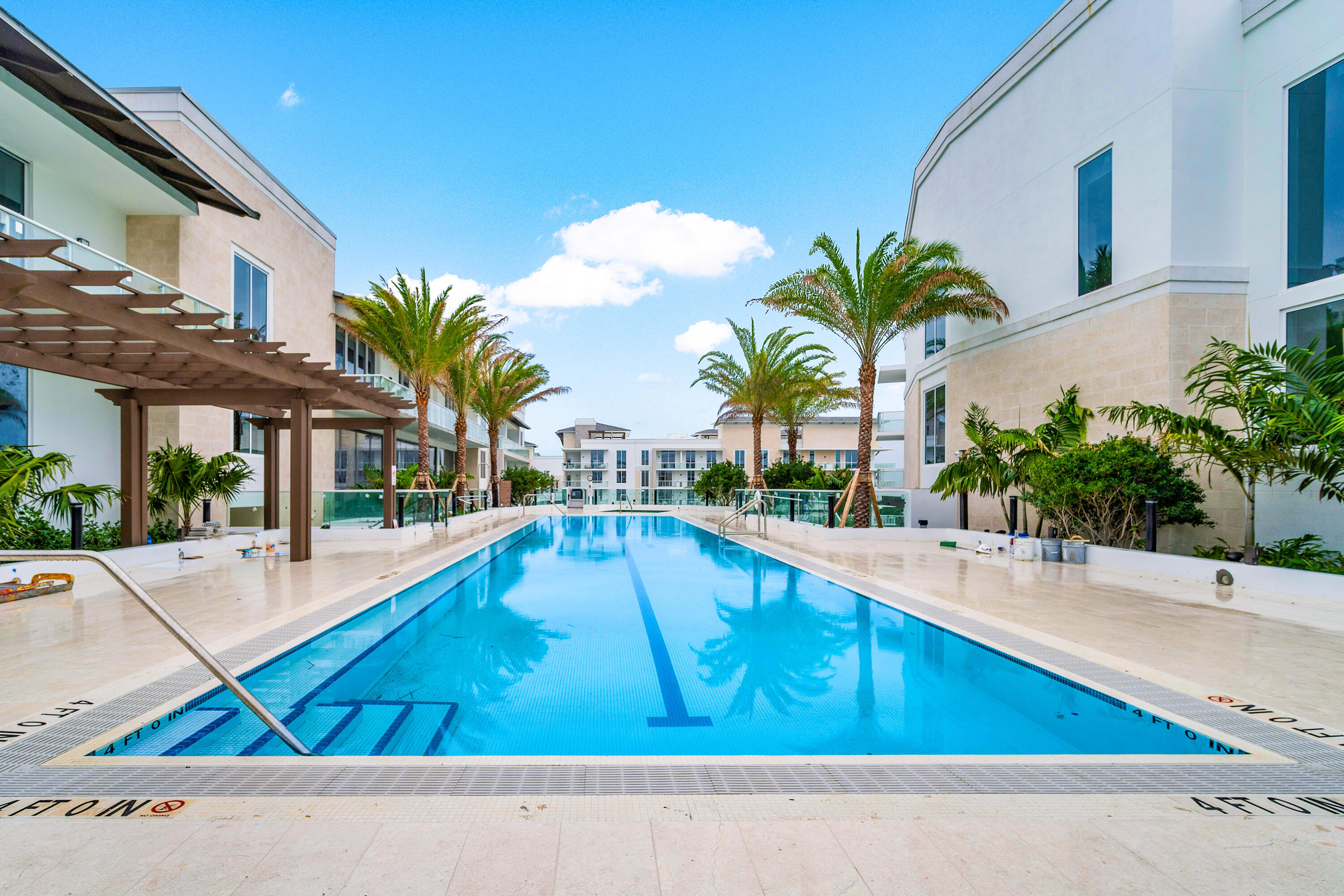 ALINA 220 BOCA RATON CONDO - Residential