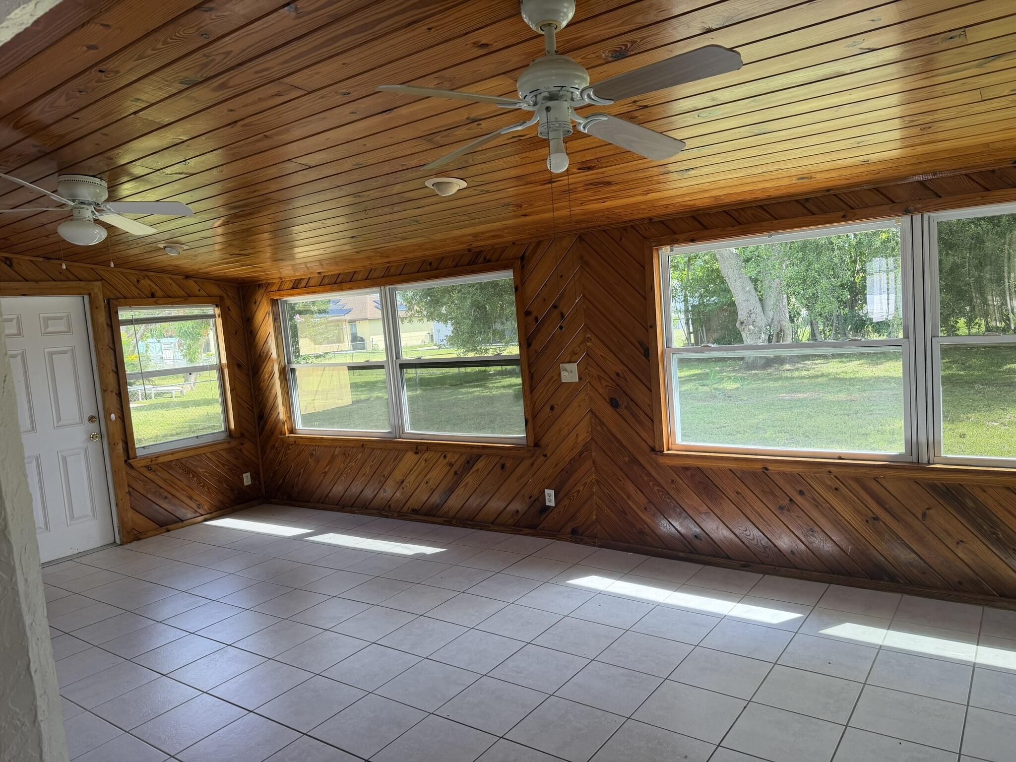 PORT ST LUCIE SECTION 3 - Residential