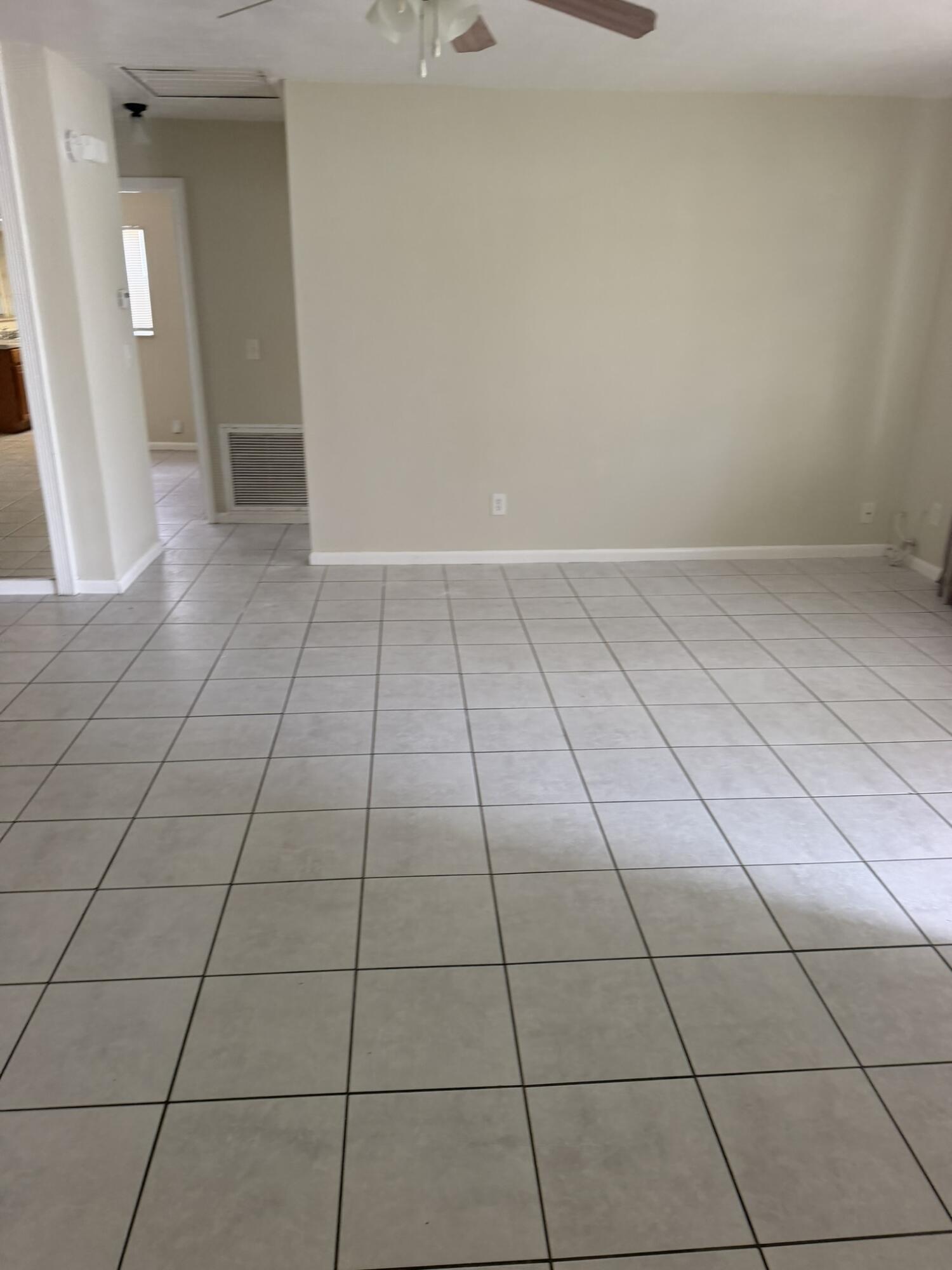 PORT ST LUCIE SECTION 3 - Residential
