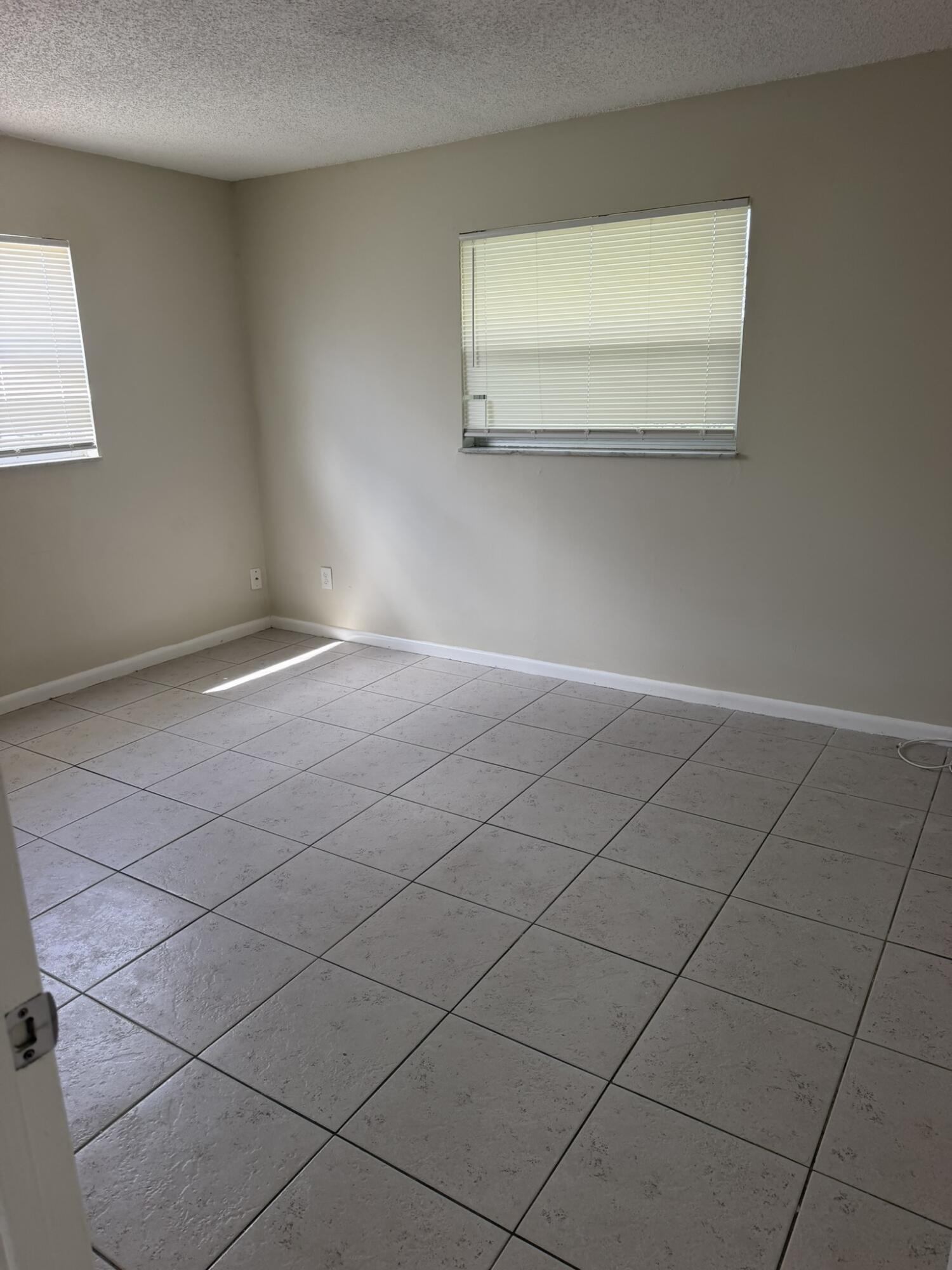 PORT ST LUCIE SECTION 3 - Residential