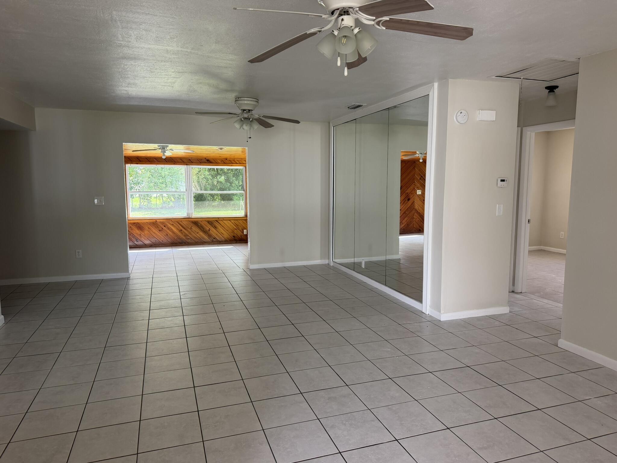 PORT ST LUCIE SECTION 3 - Residential