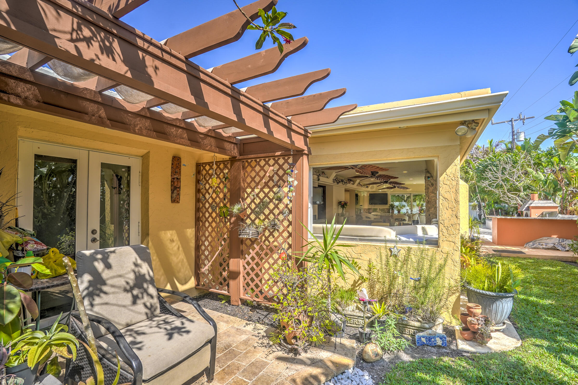 PALM BEACH ISLES 2 - Residential