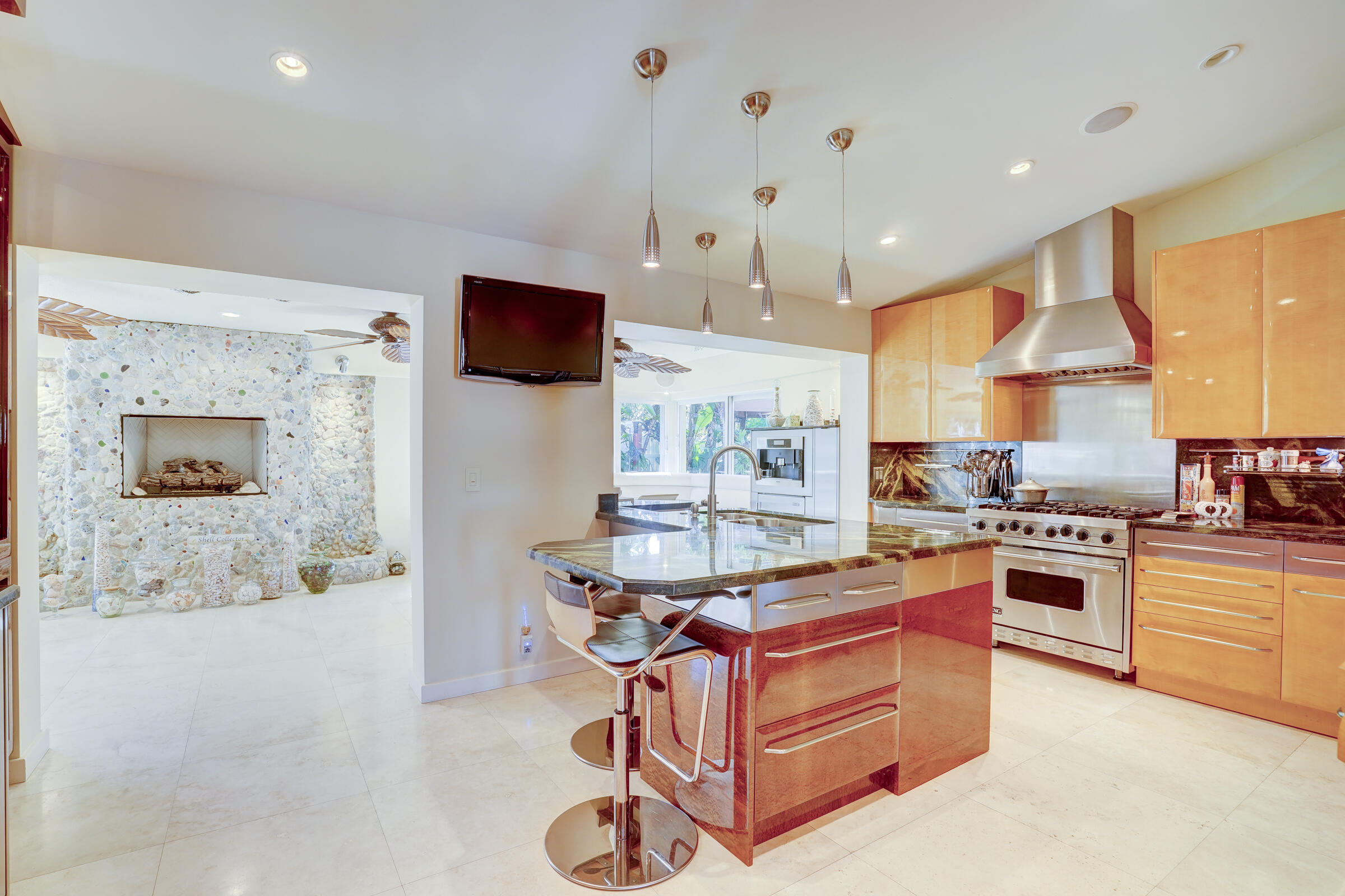 PALM BEACH ISLES 2 - Residential