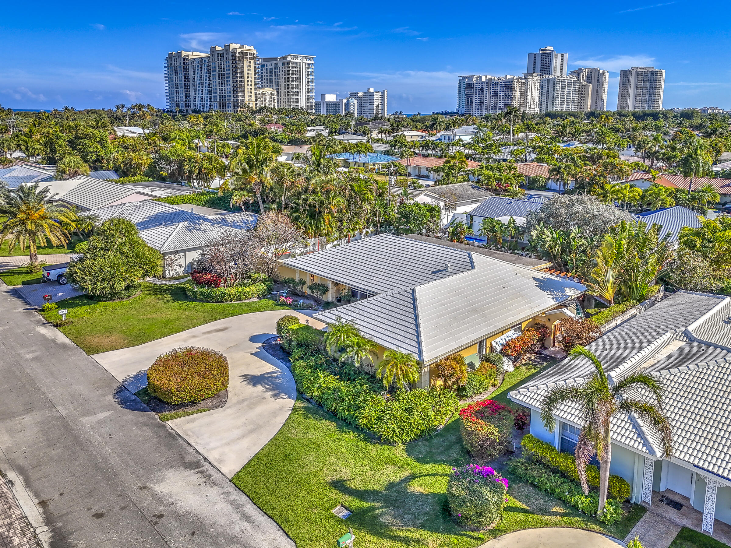 PALM BEACH ISLES 2 - Residential