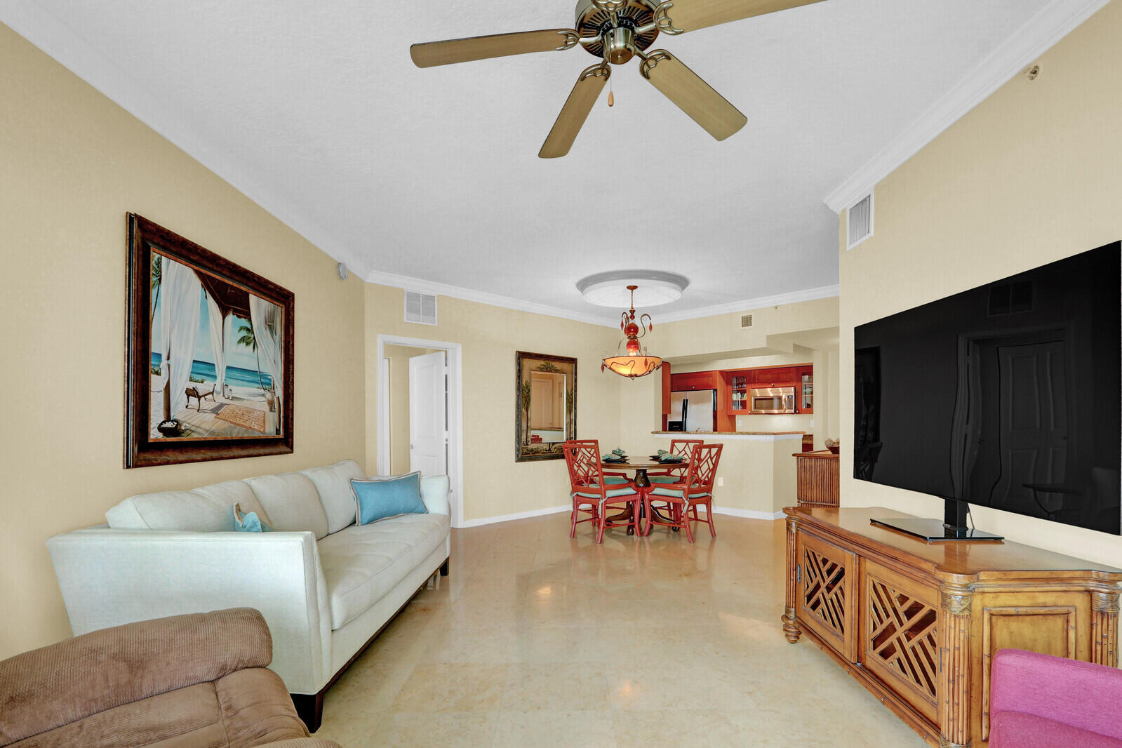 HARBORAGE YACHT CONDO - Residential