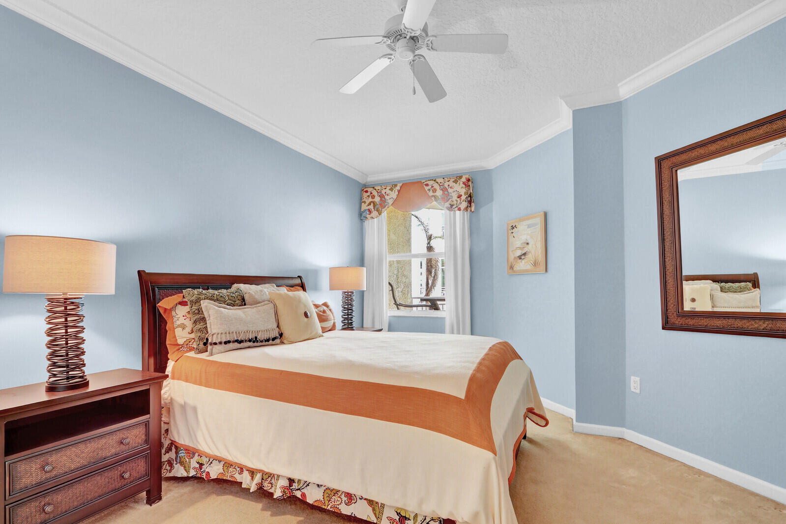 HARBORAGE YACHT CONDO - Residential