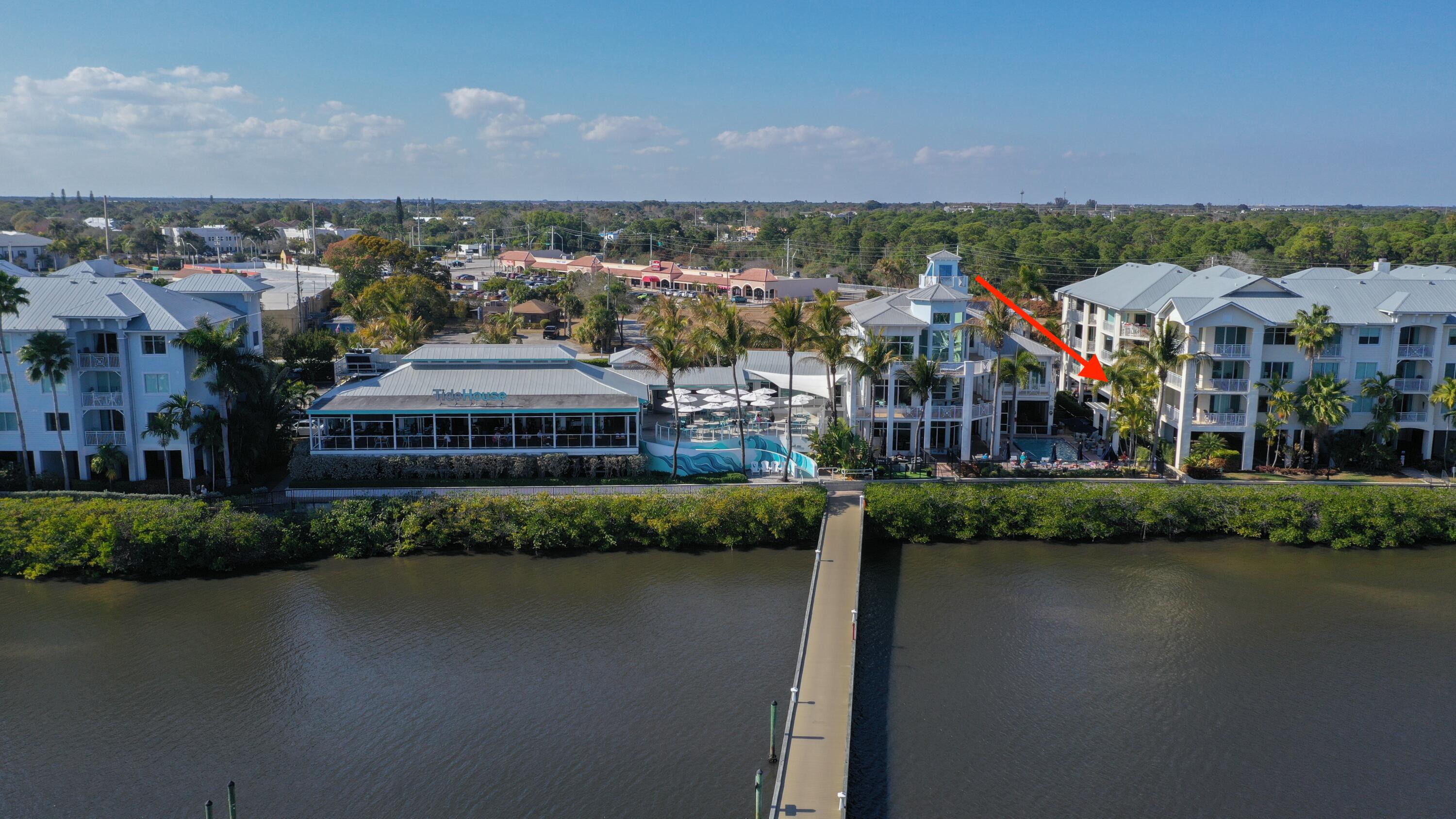 HARBORAGE YACHT CONDO - Residential