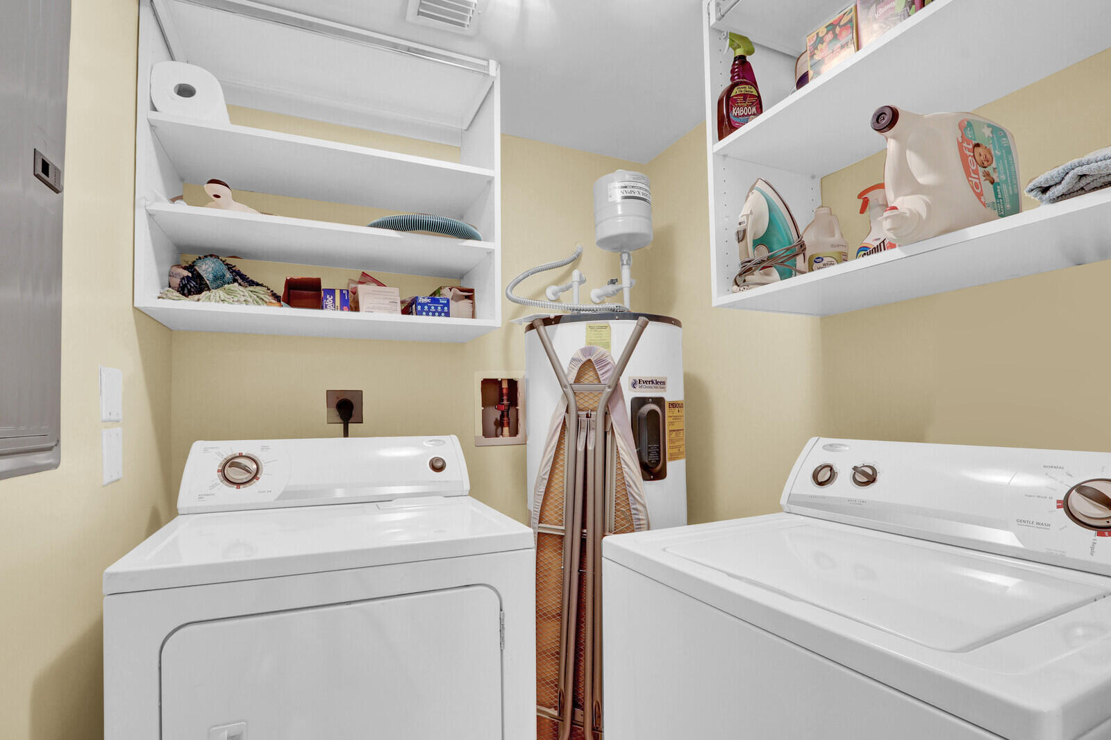 HARBORAGE YACHT CONDO - Residential