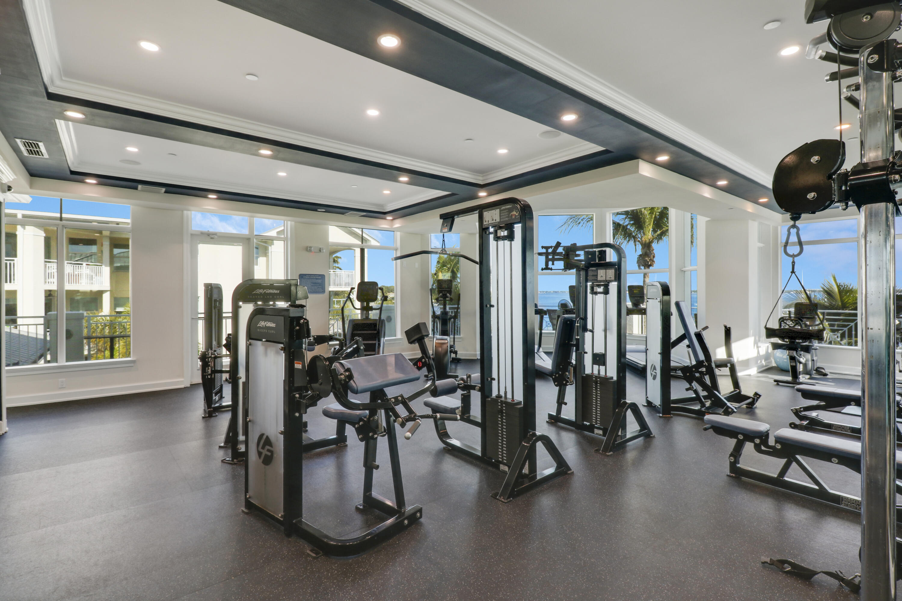 HARBORAGE YACHT CONDO - Residential