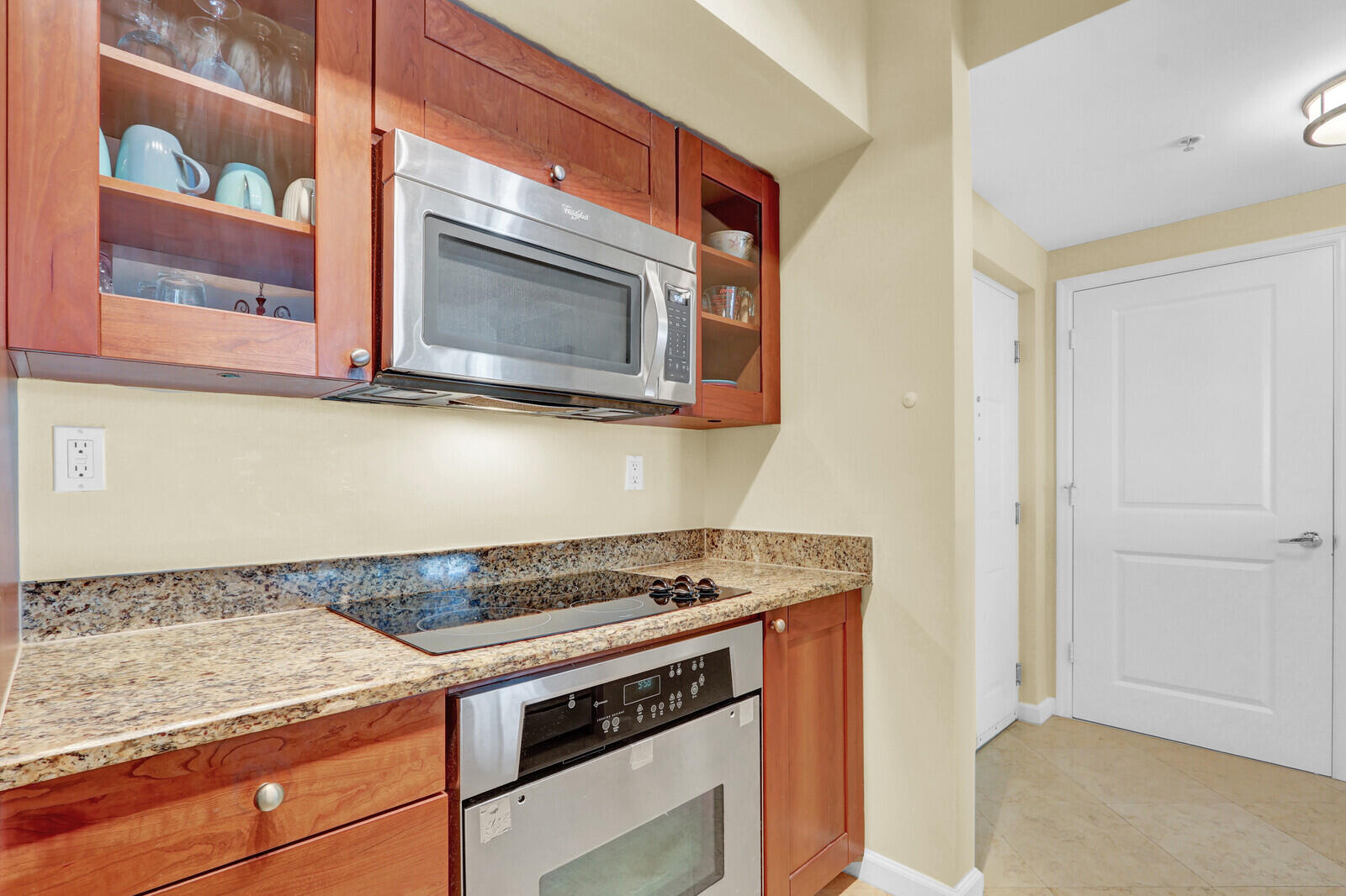 HARBORAGE YACHT CONDO - Residential