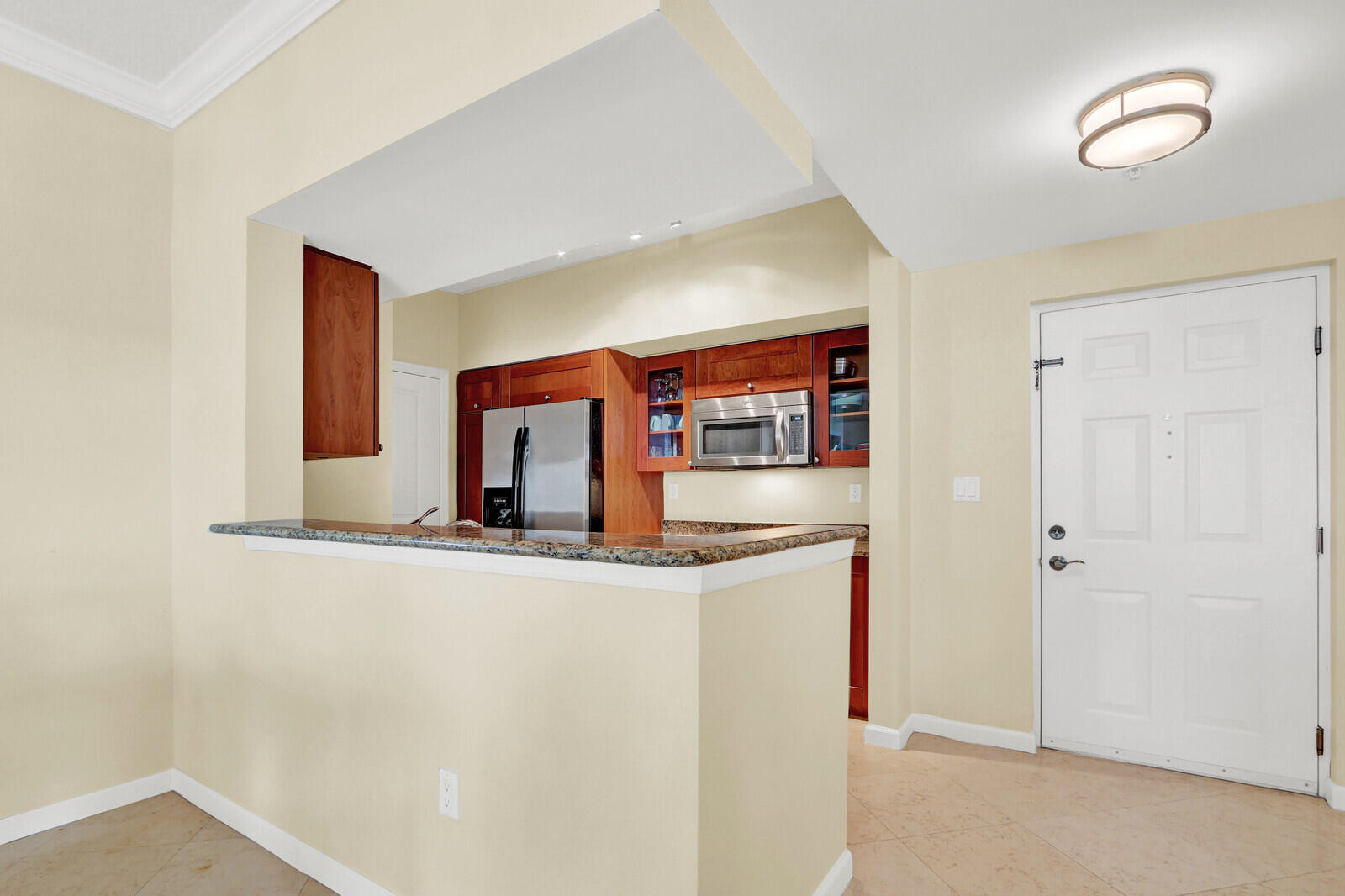 HARBORAGE YACHT CONDO - Residential