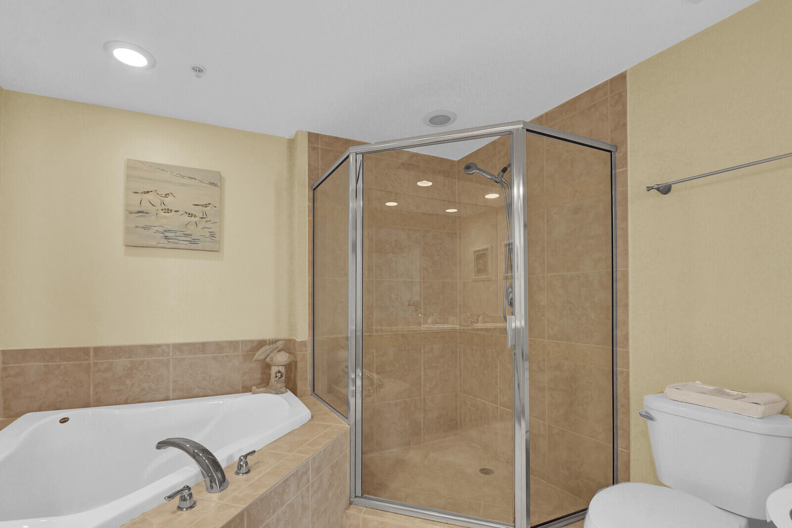 HARBORAGE YACHT CONDO - Residential