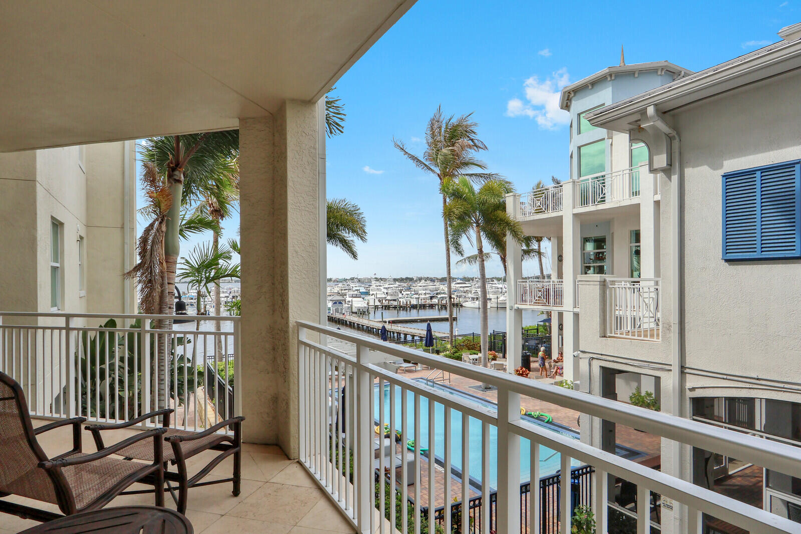 HARBORAGE YACHT CONDO - Residential
