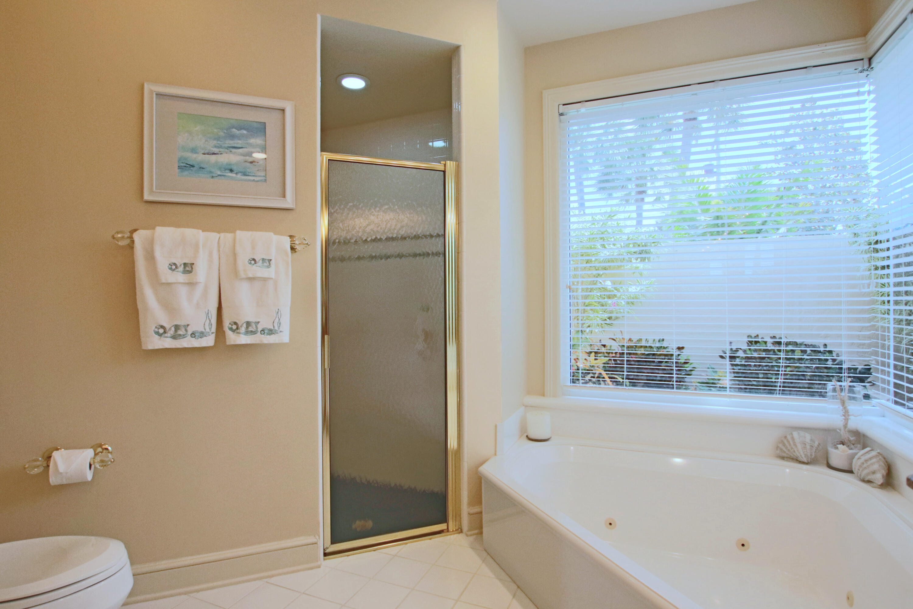 TEQUESTA COUNTRY CLUB - Residential