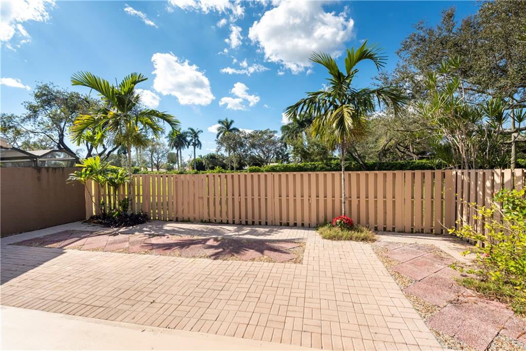 TIMBERWALK 2 SEC 6 LT 90- - Residential