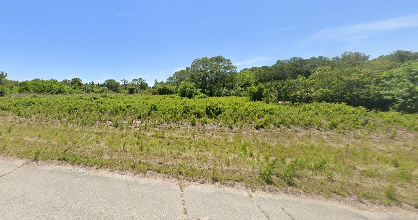 PORT LABELLE UNIT 12 - Land