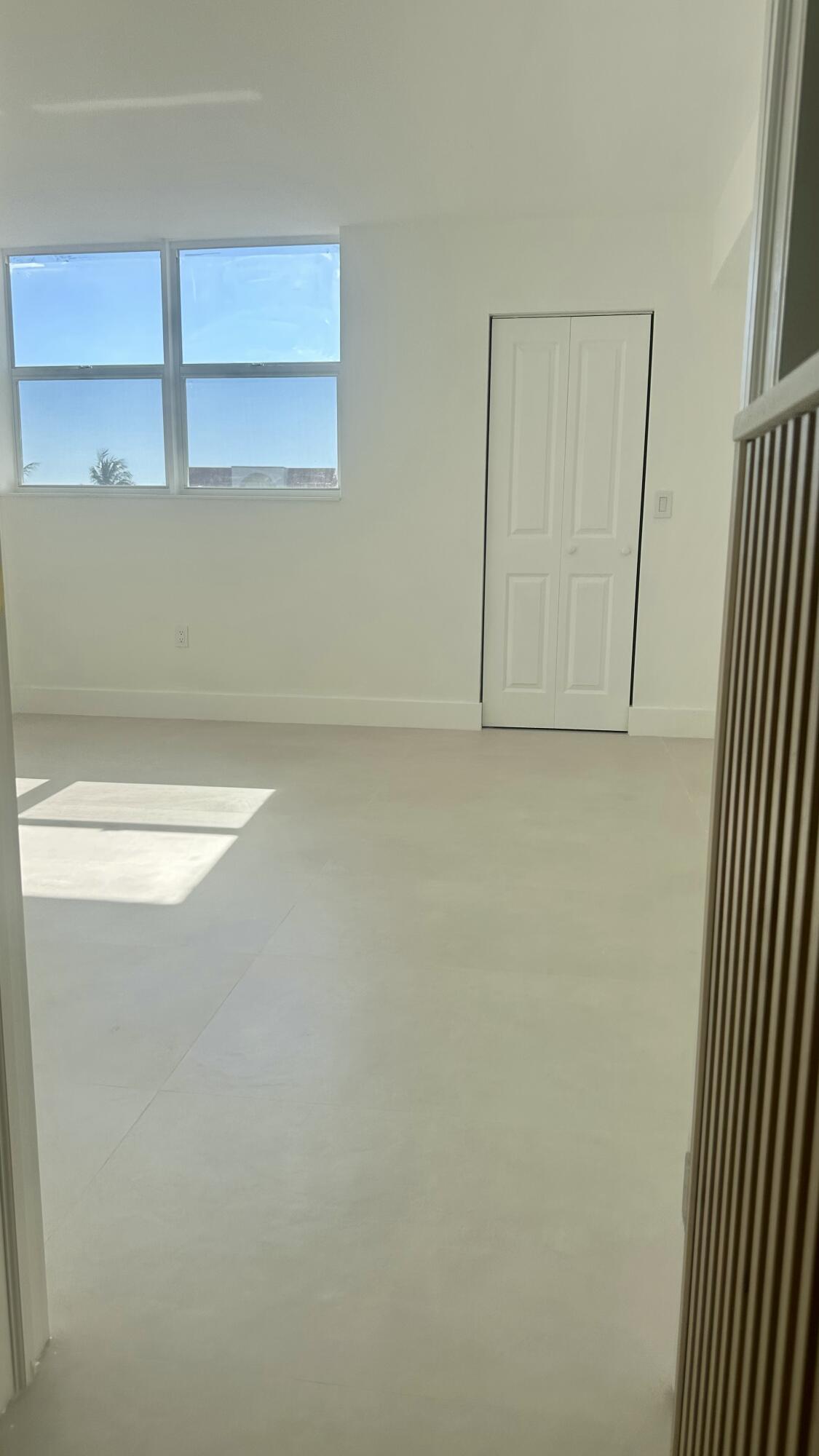 MANGO HILL - Residential