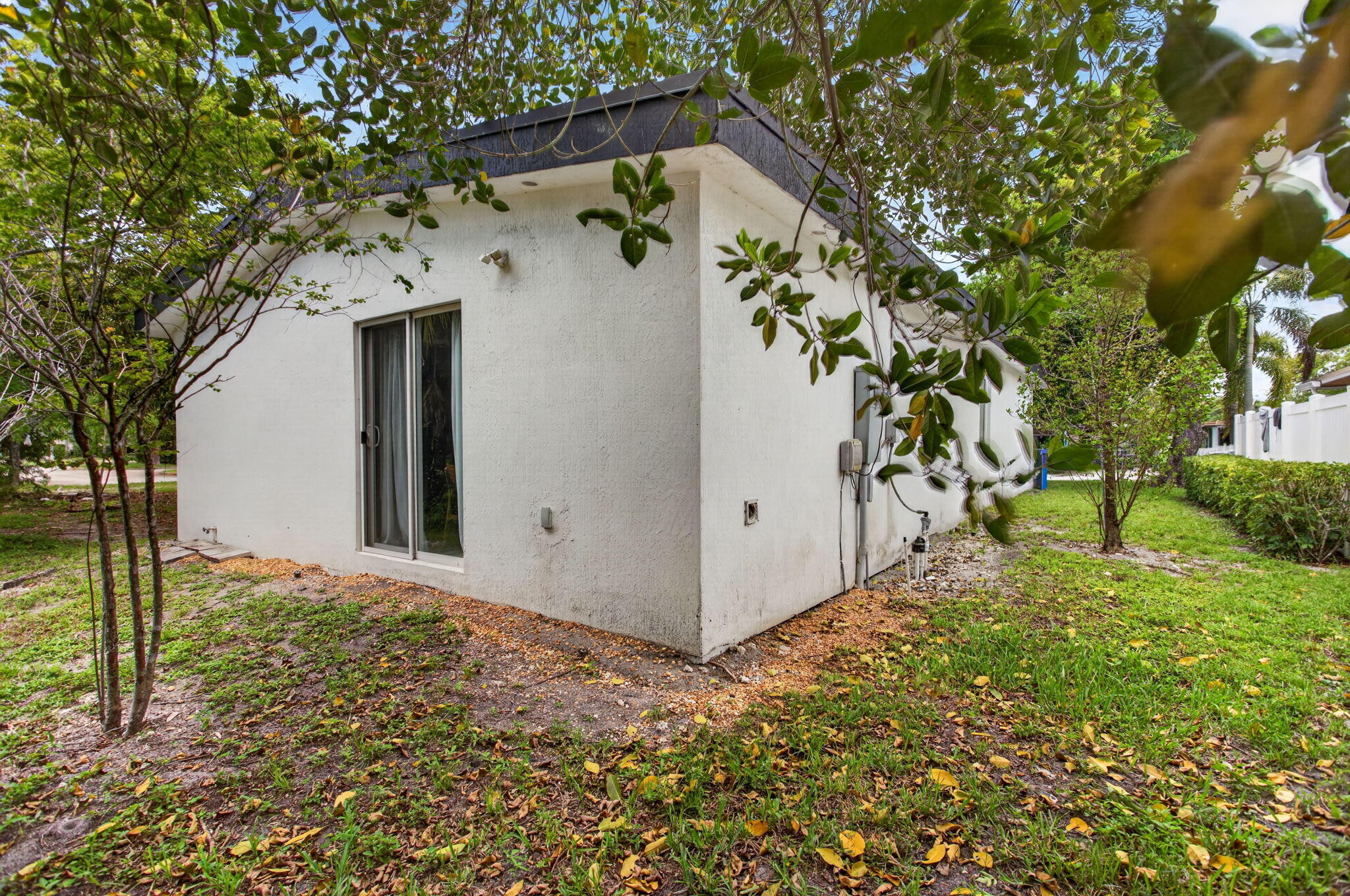 HUNTERS MANOR REV PLAT OF POR - Residential