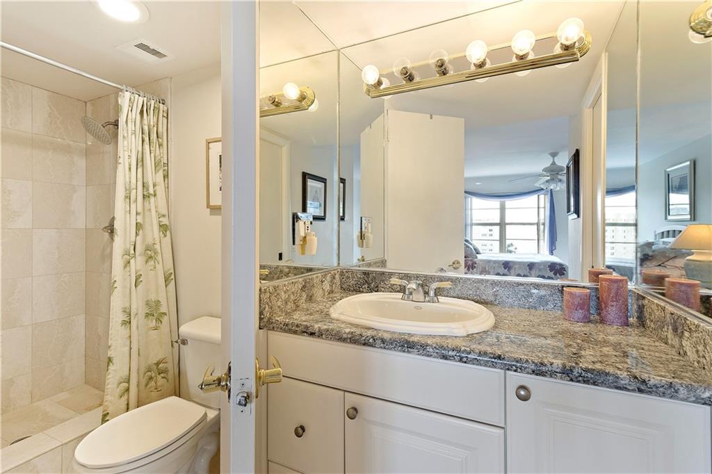 WARWICK CONDOMINIUM - Residential