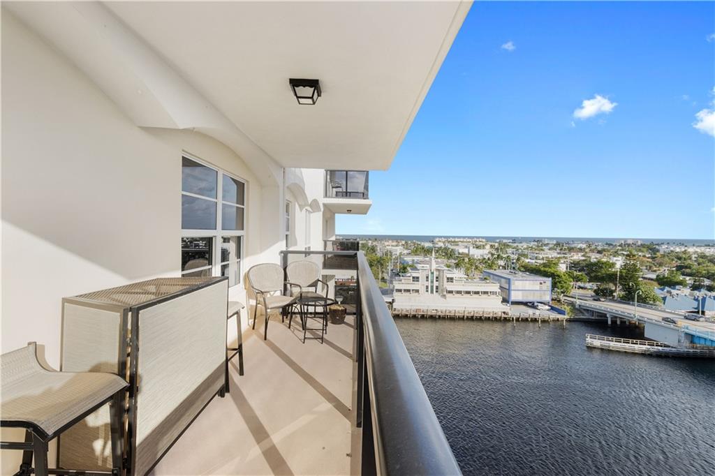WARWICK CONDOMINIUM - Residential