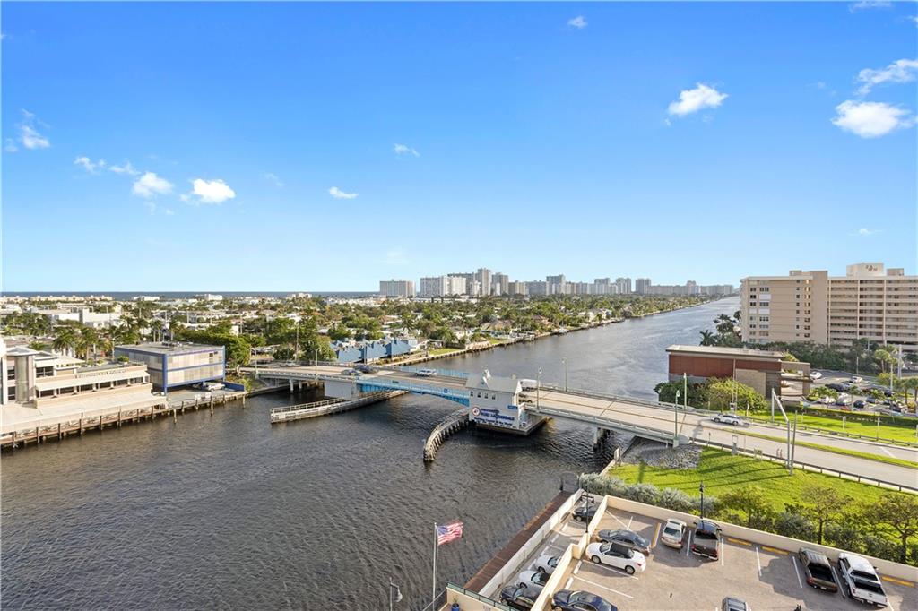 WARWICK CONDOMINIUM - Residential