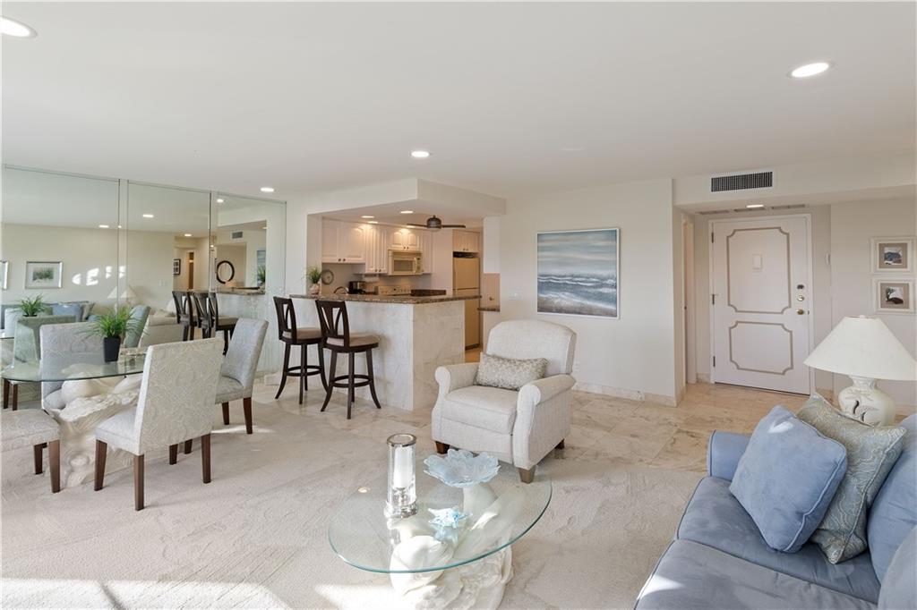 WARWICK CONDOMINIUM - Residential