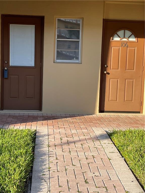 MEADOWBROOK - Residential