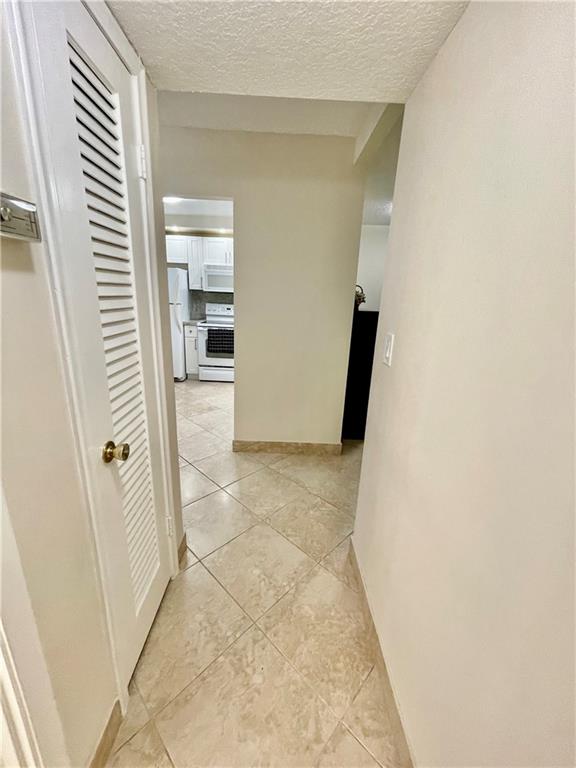 MEADOWBROOK - Residential