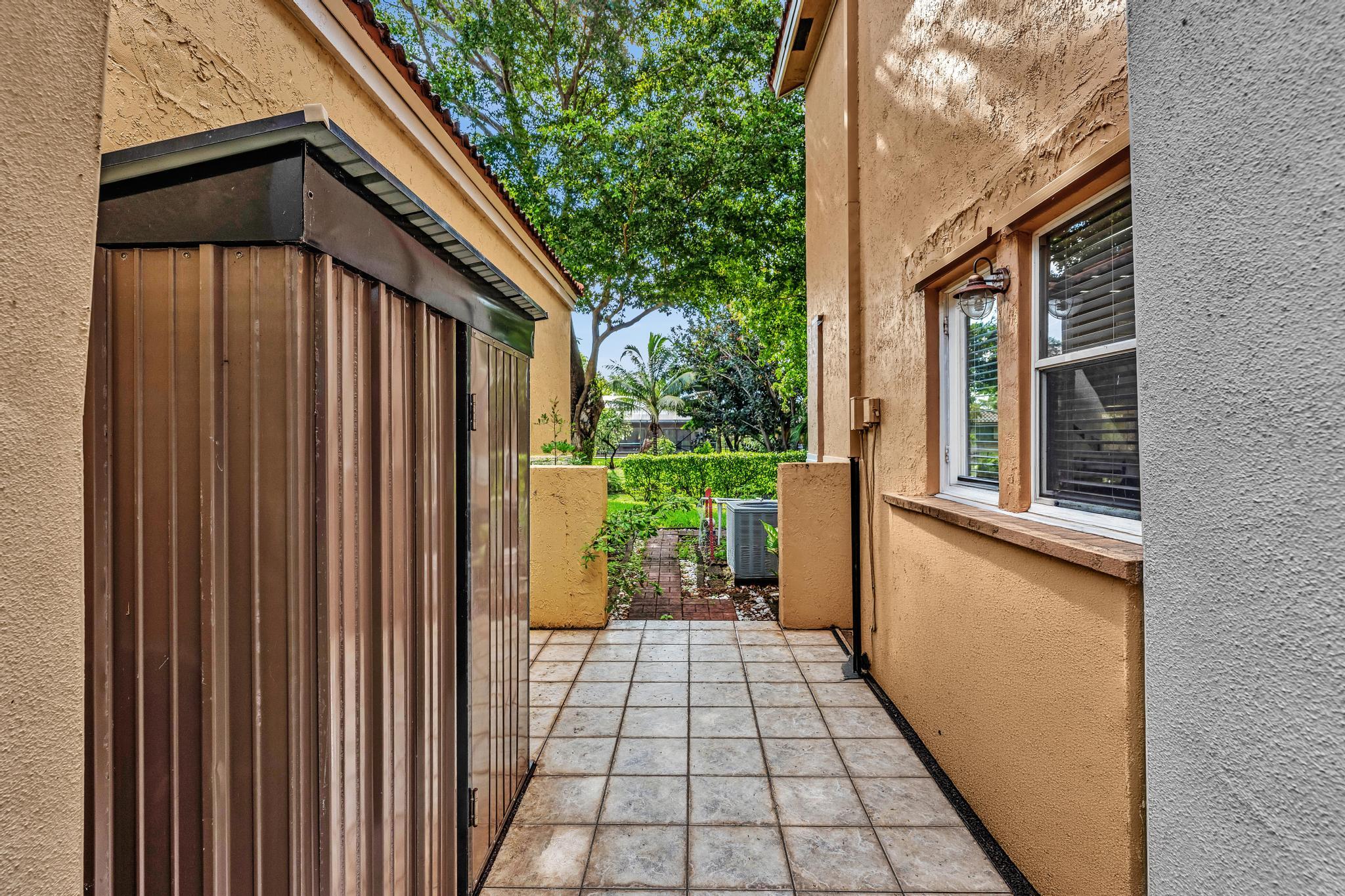 PORTOFINO CONDOMINIUM SECTION 2 - Residential