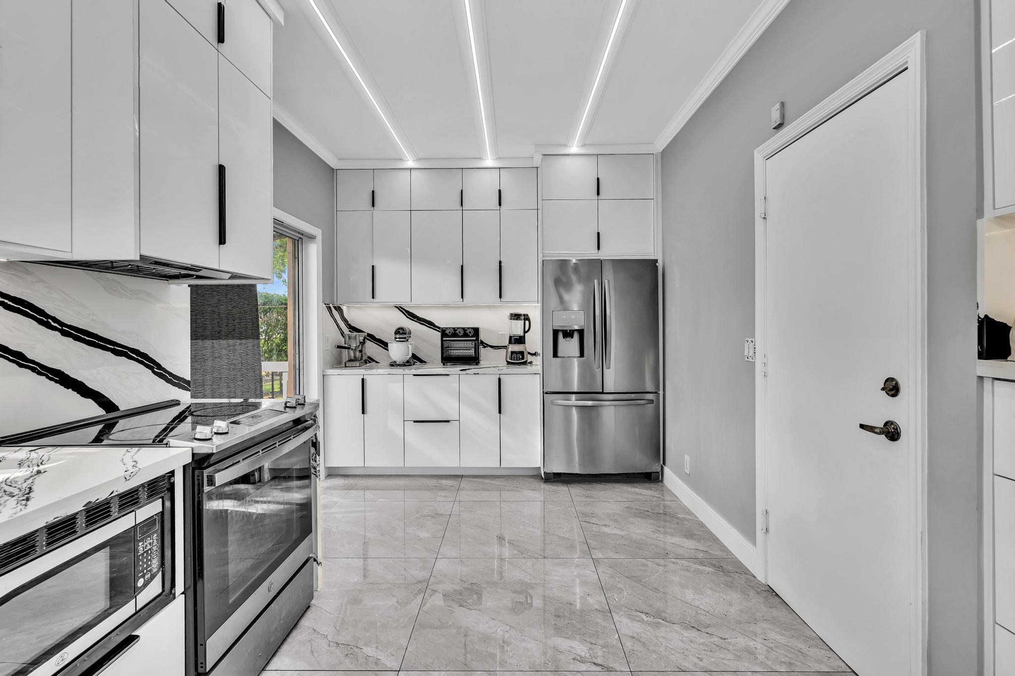 PORTOFINO CONDOMINIUM SECTION 2 - Residential