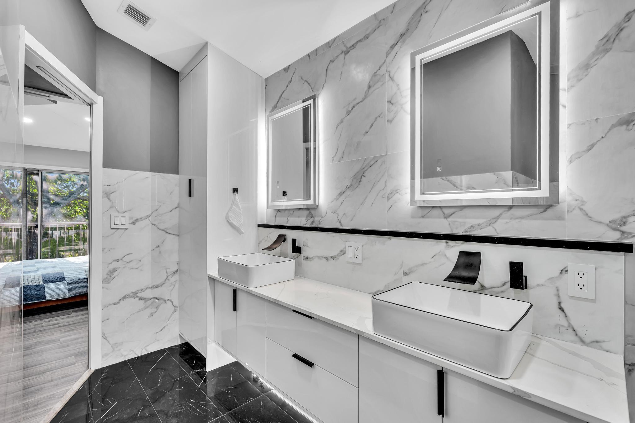 PORTOFINO CONDOMINIUM SECTION 2 - Residential
