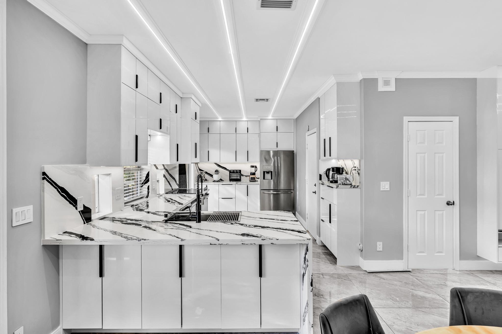 PORTOFINO CONDOMINIUM SECTION 2 - Residential