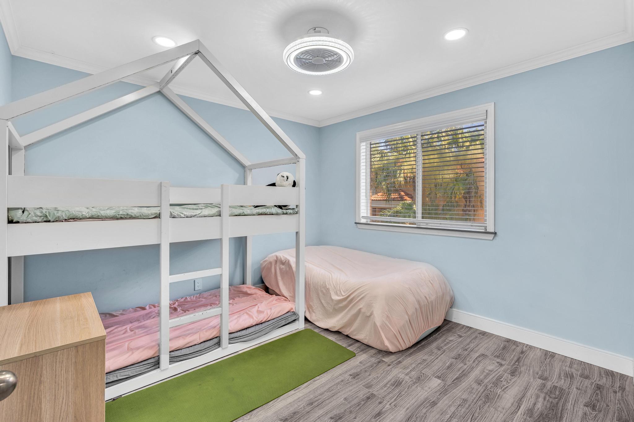 PORTOFINO CONDOMINIUM SECTION 2 - Residential