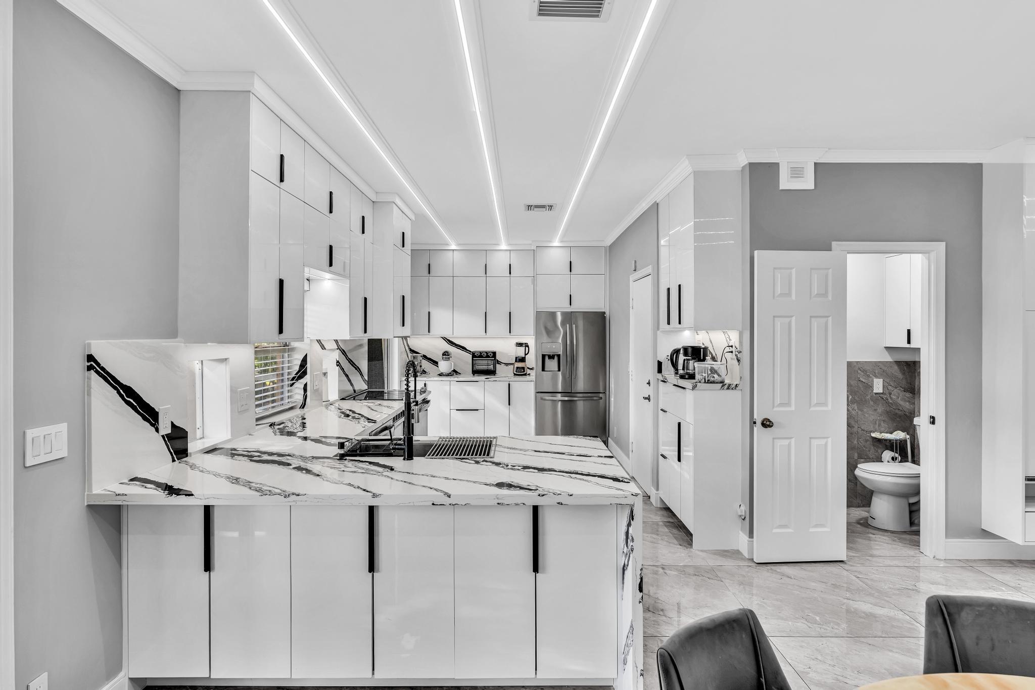 PORTOFINO CONDOMINIUM SECTION 2 - Residential