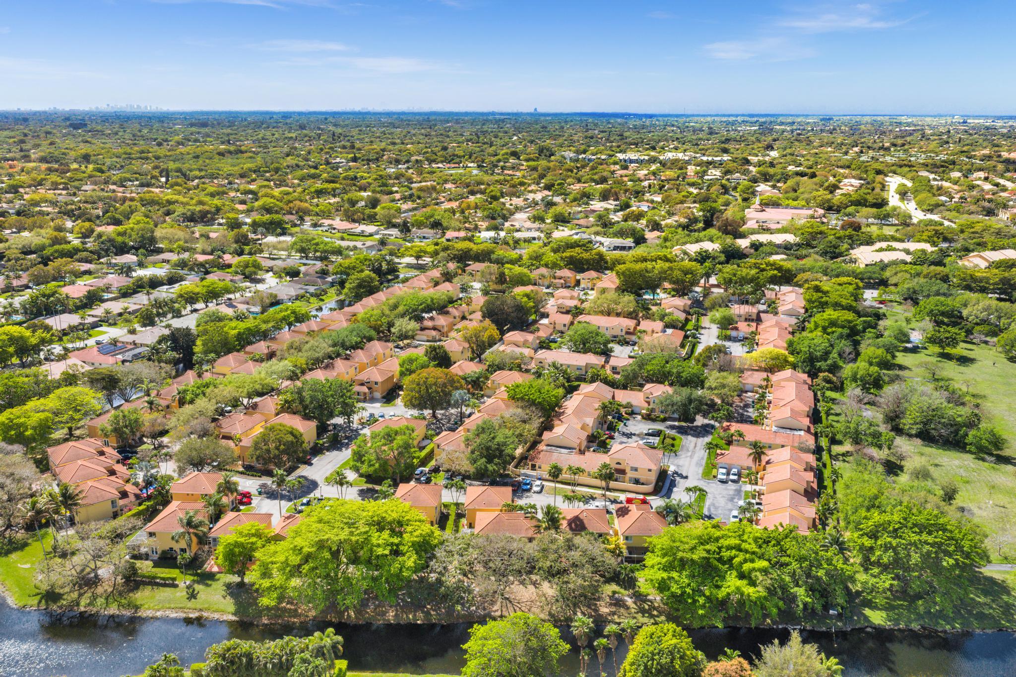PORTOFINO CONDOMINIUM SECTION 2 - Residential