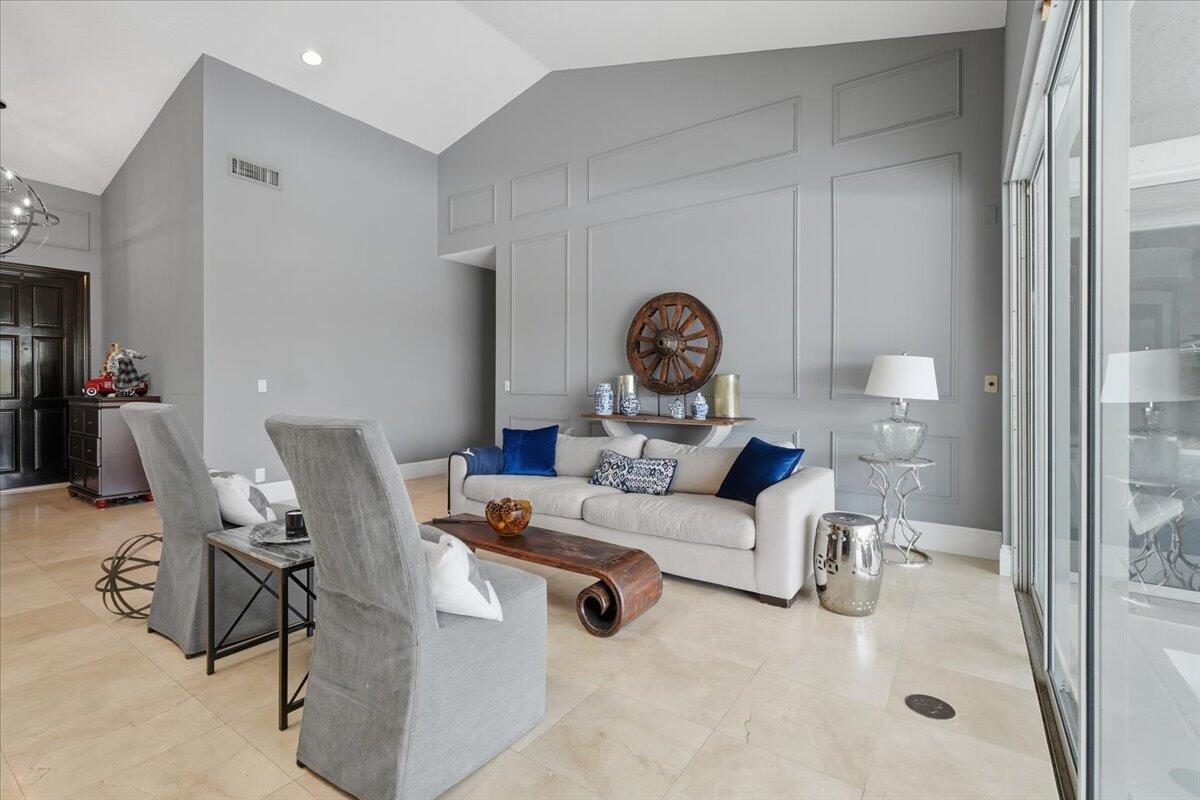 GREENVIEW COVE OF WELLINGTON - Residential