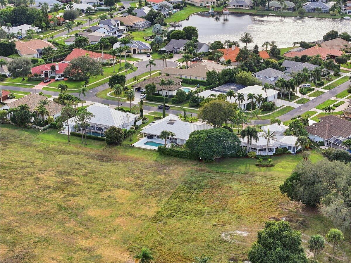 GREENVIEW COVE OF WELLINGTON - Residential