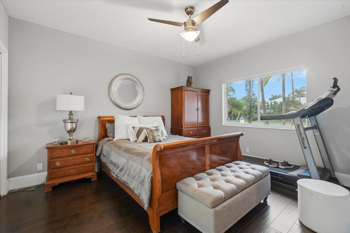 GREENVIEW COVE OF WELLINGTON - Residential