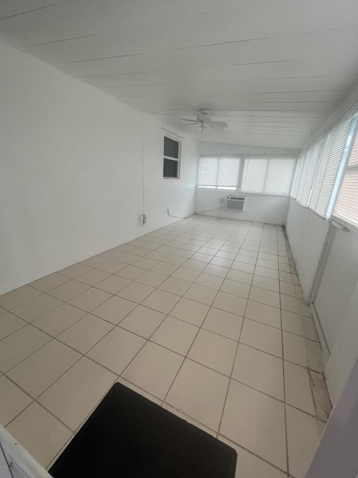 PALM BEACH LEISUREVILLE - Residential Lease