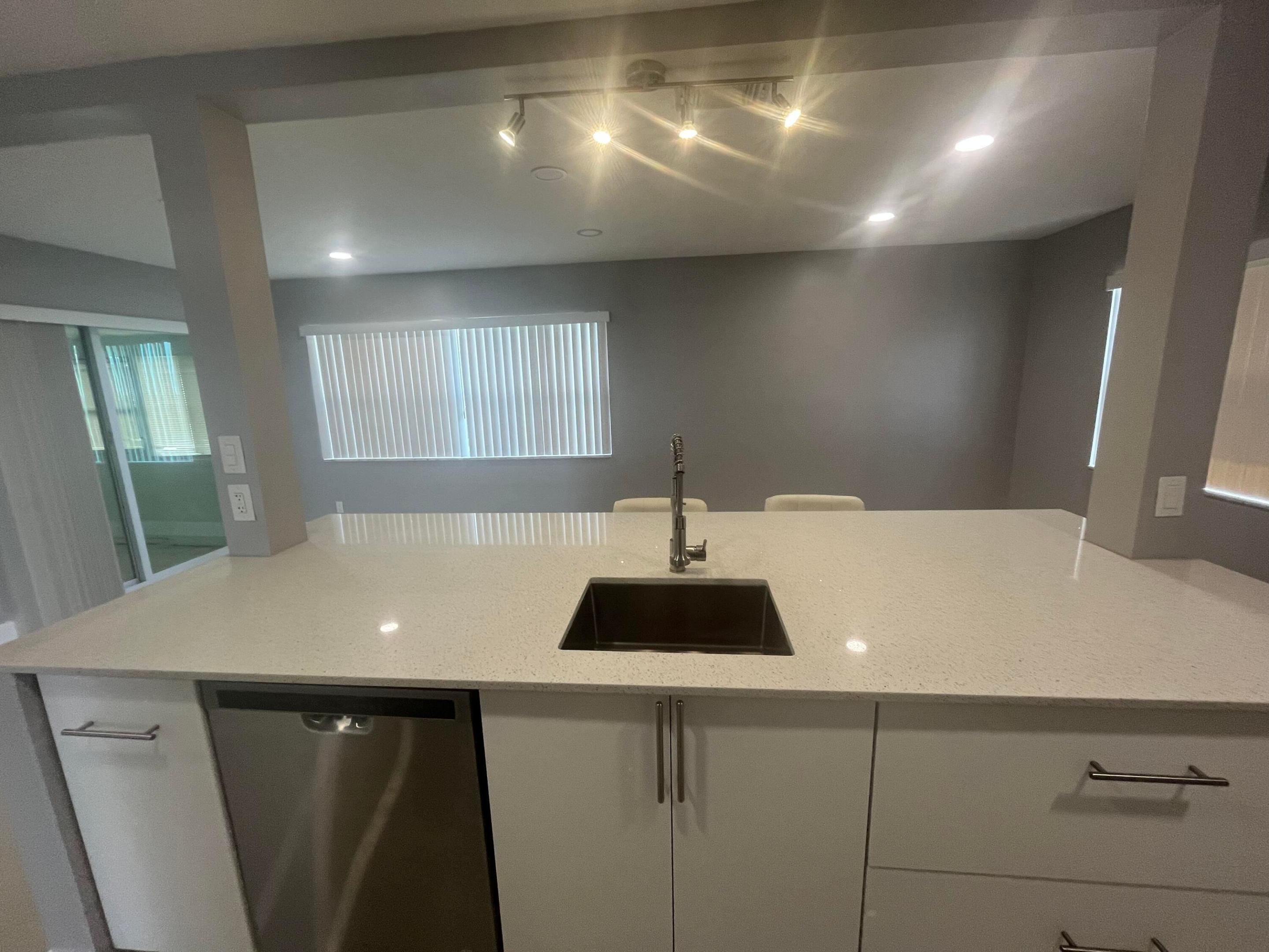 PALM BEACH LEISUREVILLE - Residential Lease