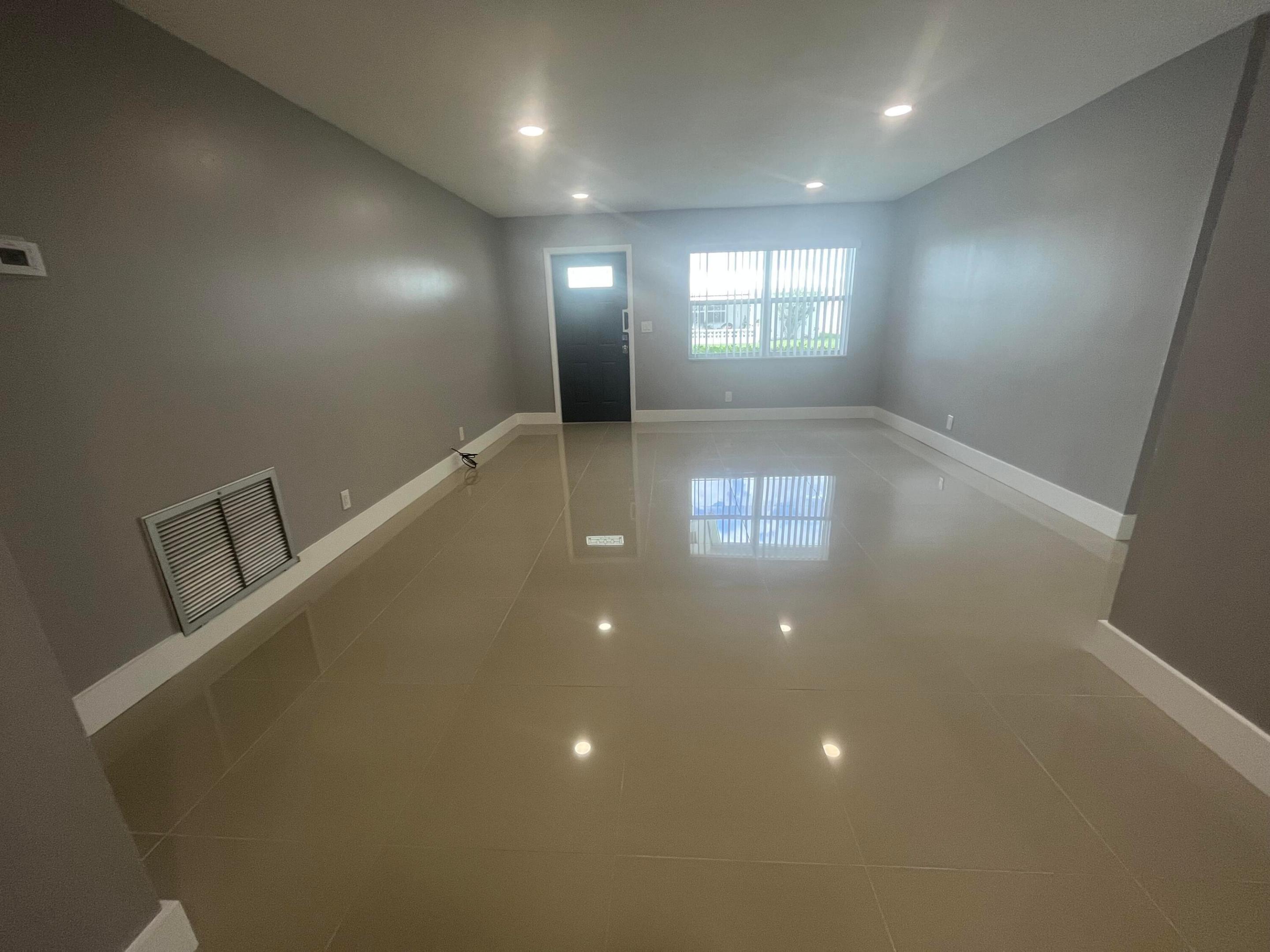 PALM BEACH LEISUREVILLE - Residential Lease