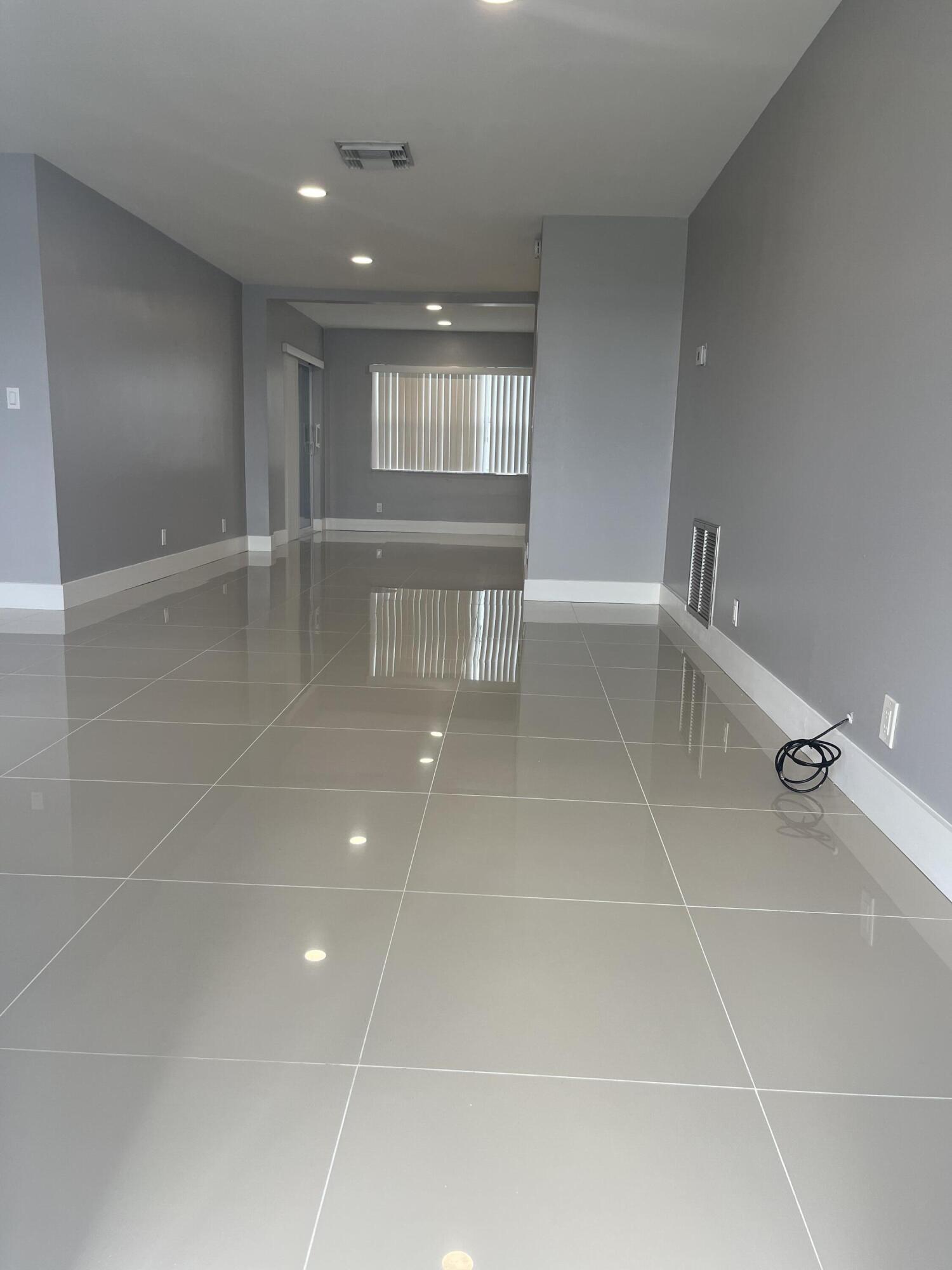 PALM BEACH LEISUREVILLE - Residential Lease