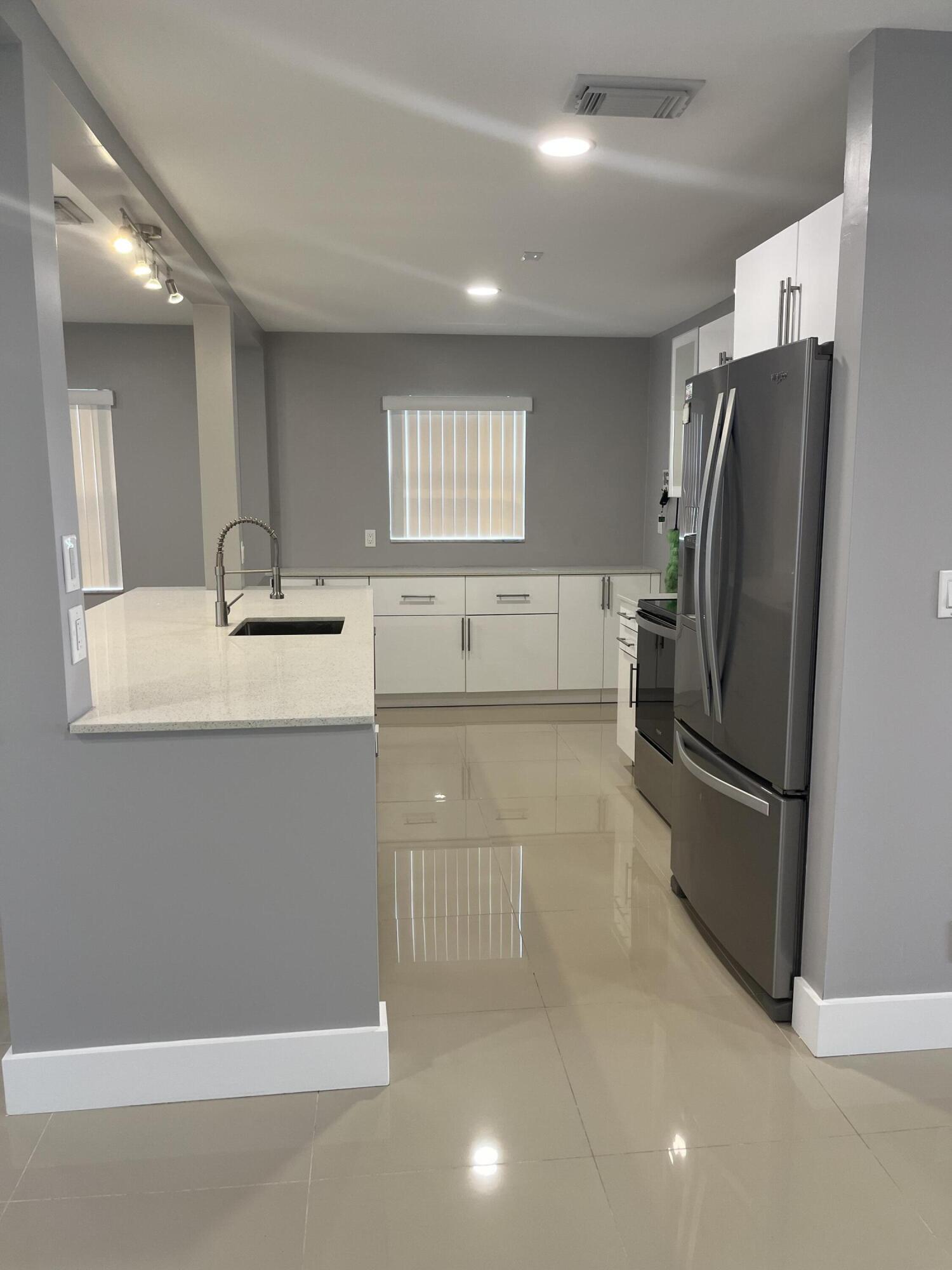 PALM BEACH LEISUREVILLE - Residential Lease