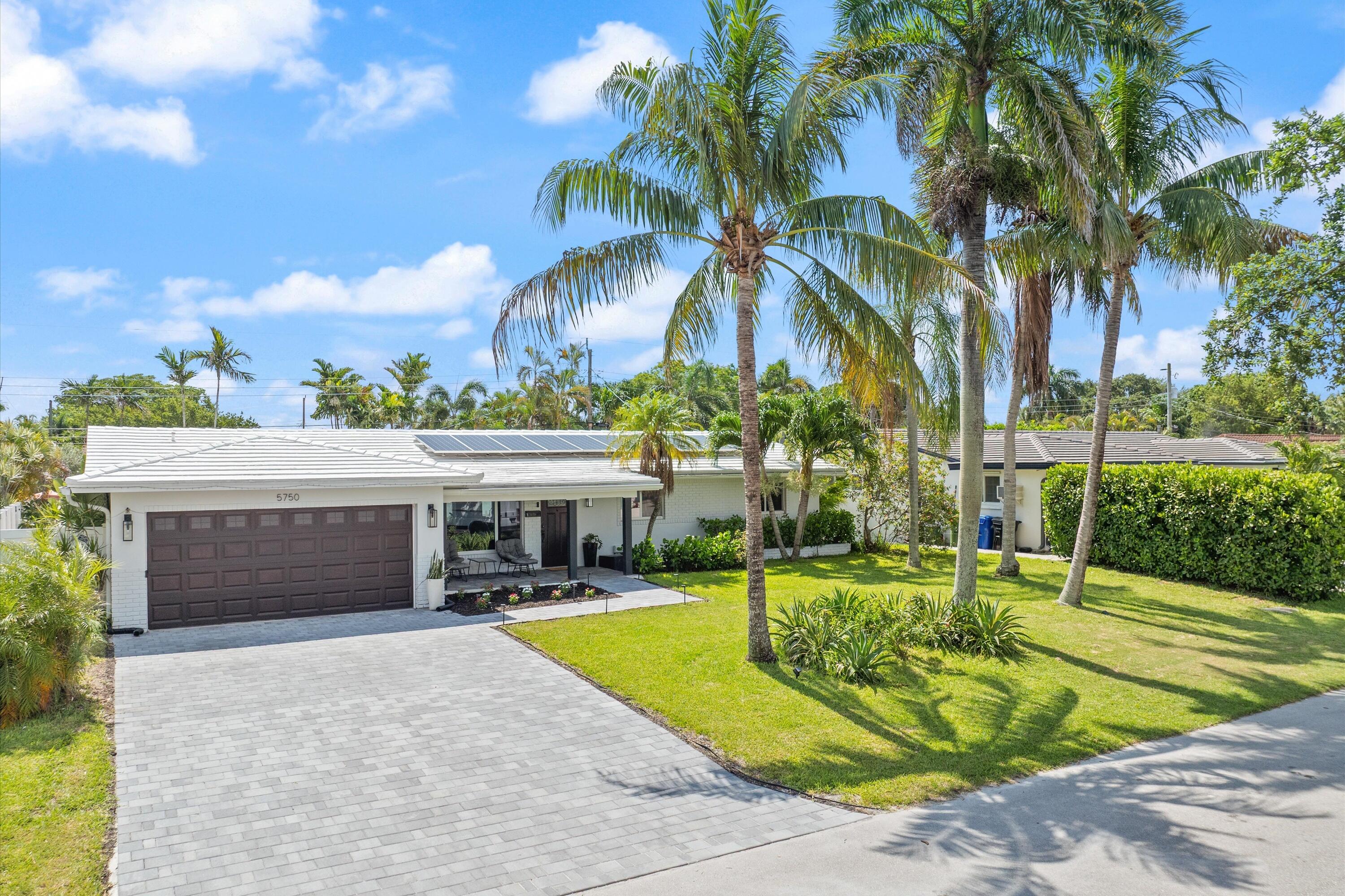 COLONIAL RIDGE - Residential