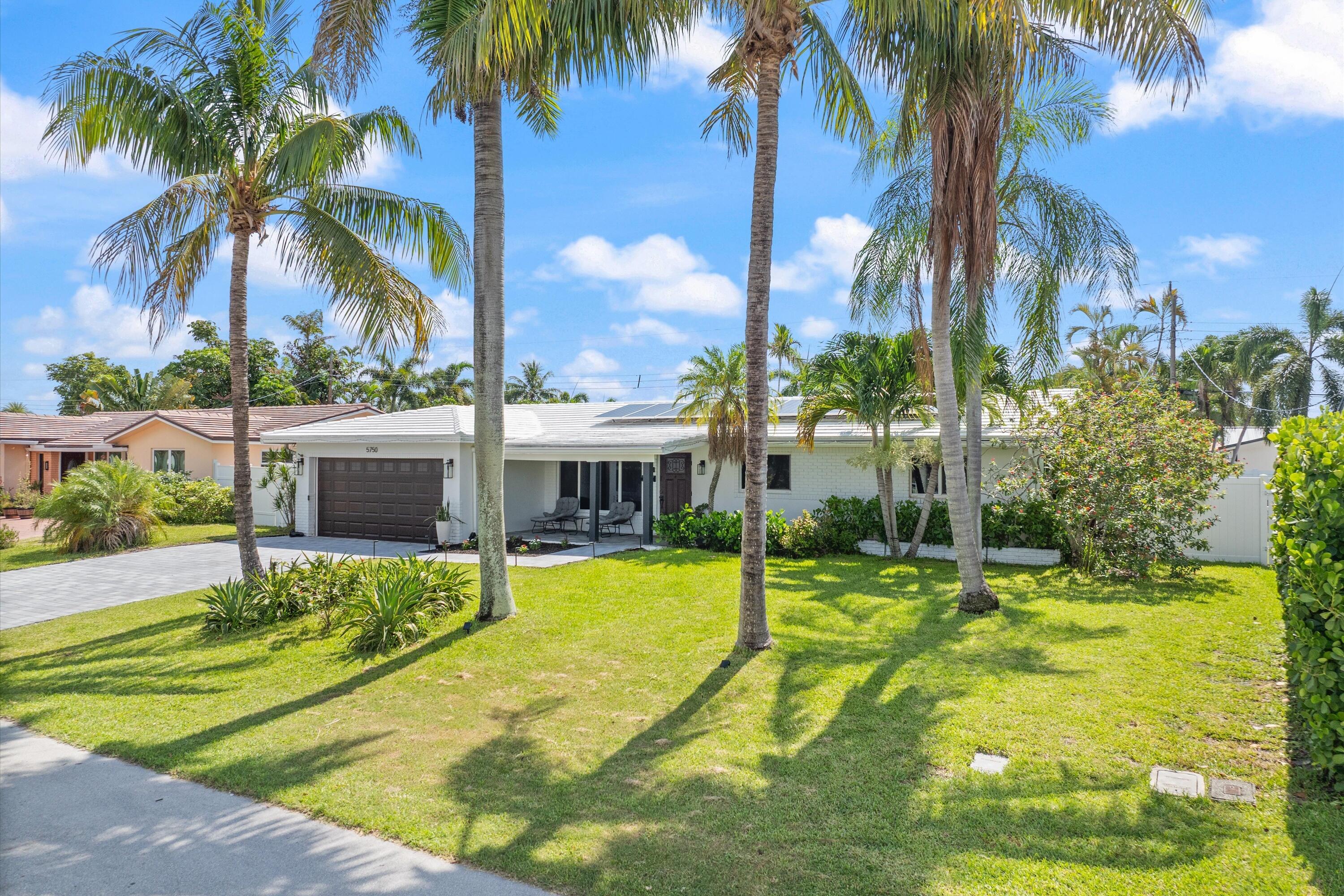 COLONIAL RIDGE - Residential