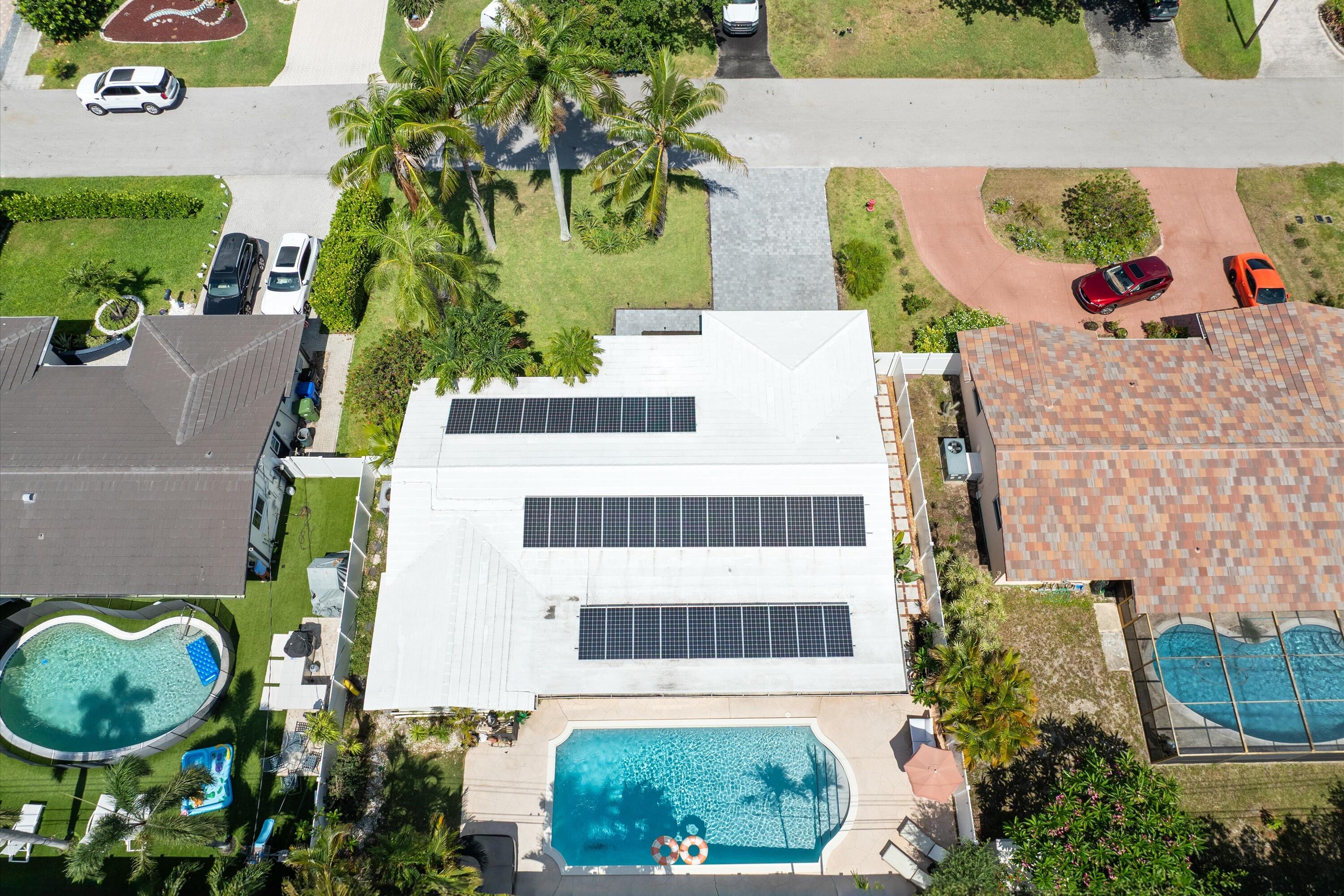COLONIAL RIDGE - Residential