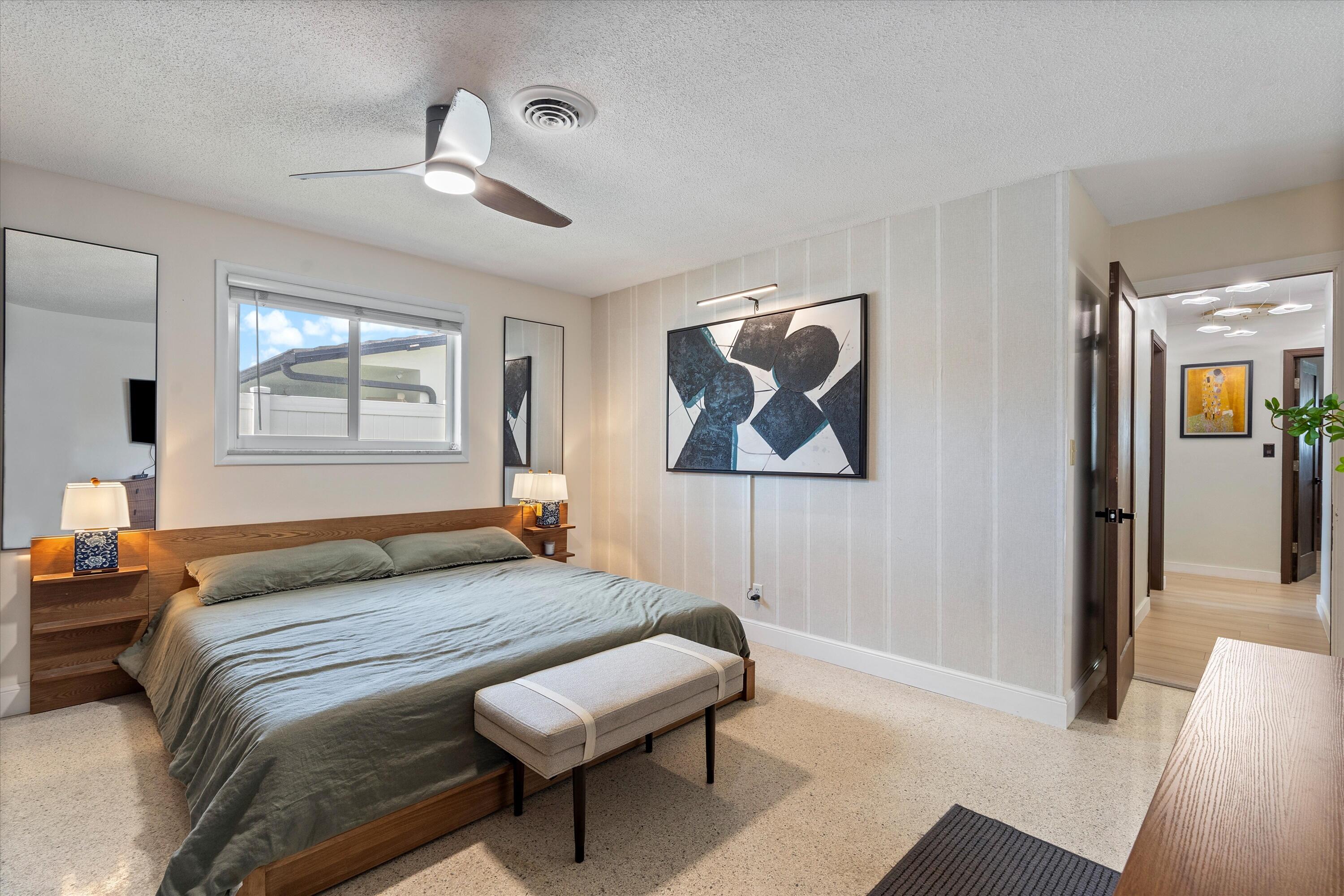 COLONIAL RIDGE - Residential