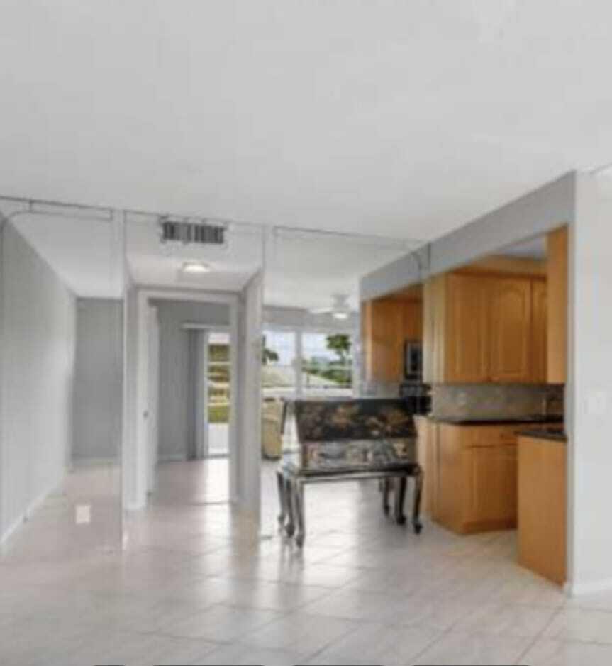 CORNWALL AT CENTURY VILLAGE CONDO - Residential