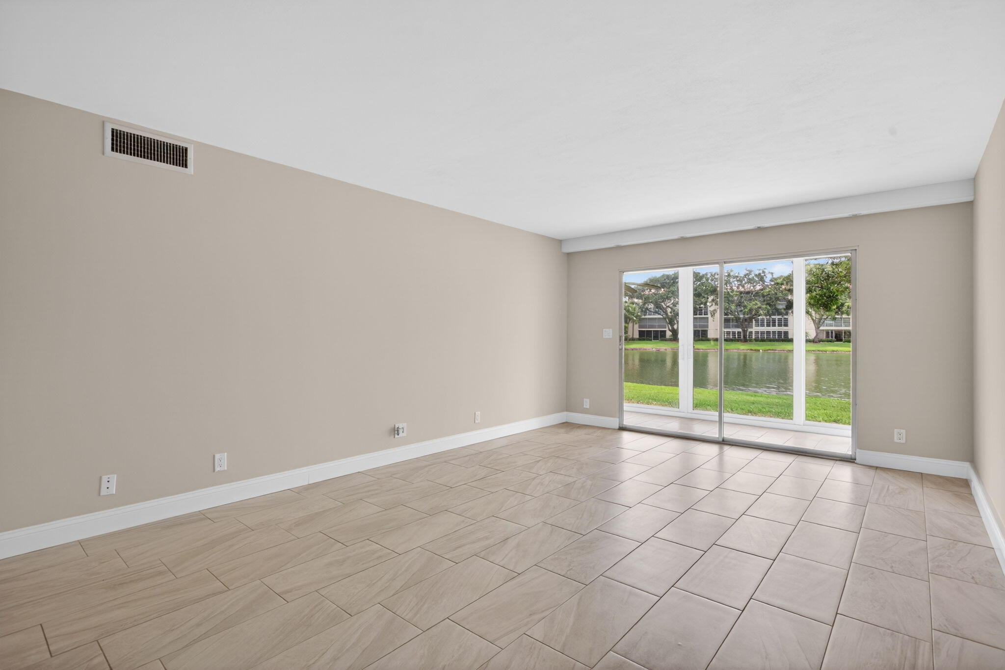 LUCAYA VILLAGE 2-A CONDO - Residential