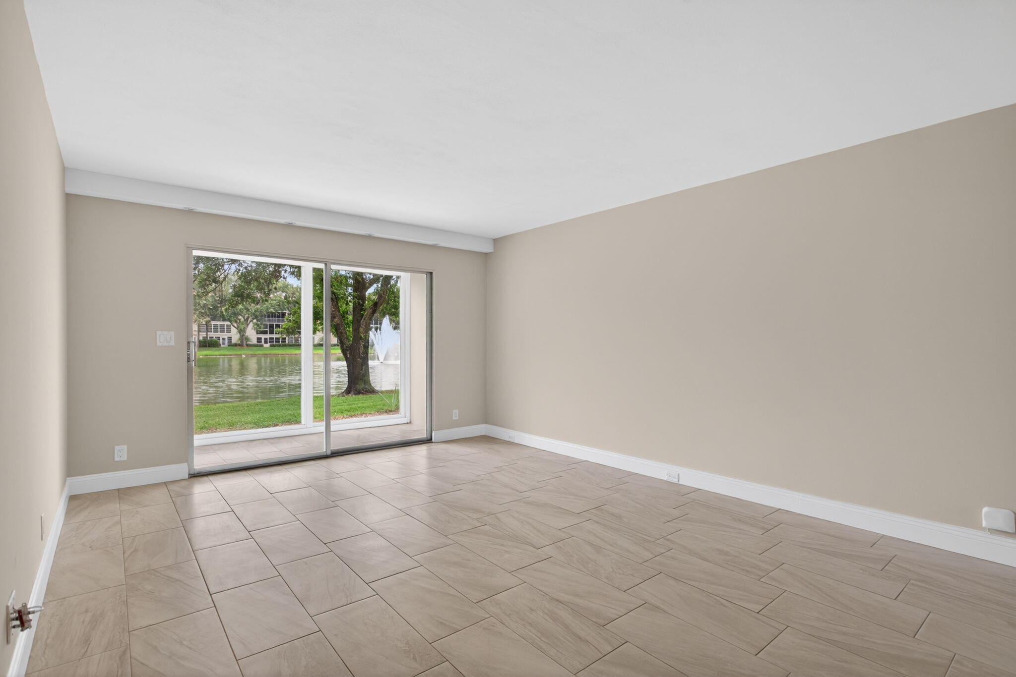 LUCAYA VILLAGE 2-A CONDO - Residential